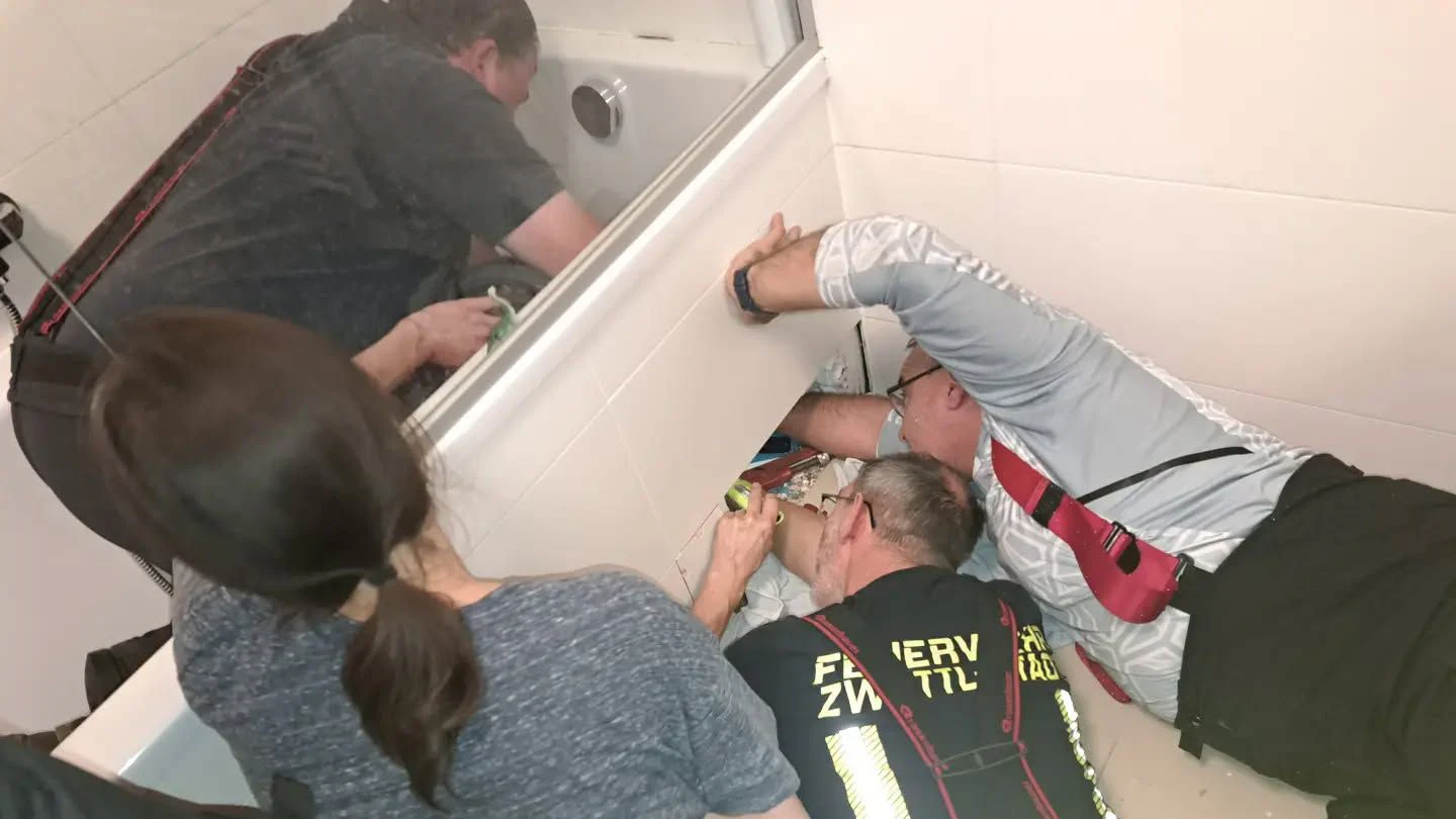 Ein gemütliches Bad endete am Samstagabend, 10. Oktober, in Zwettl mit einem Einsatz für die Feuerwehr.