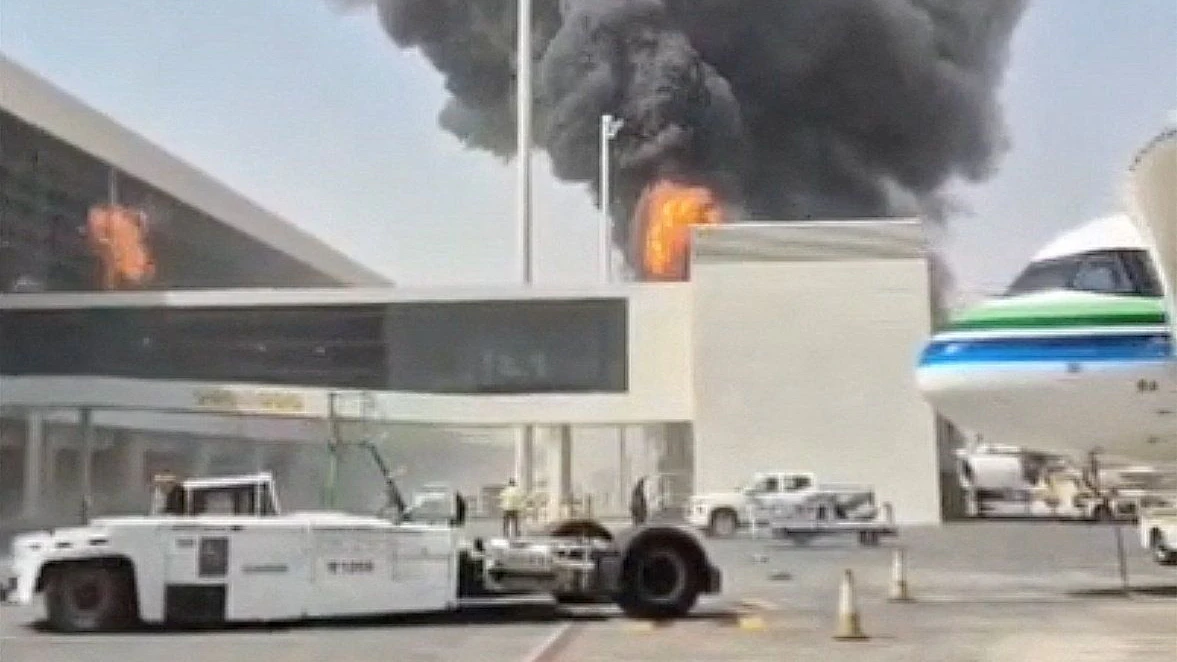 Die Huthis drohen mit weiteren Angriffen. Nach dem Anschlag auf den Flughafen von Riad wächst die Sorge vor einer weiteren Eskalation.