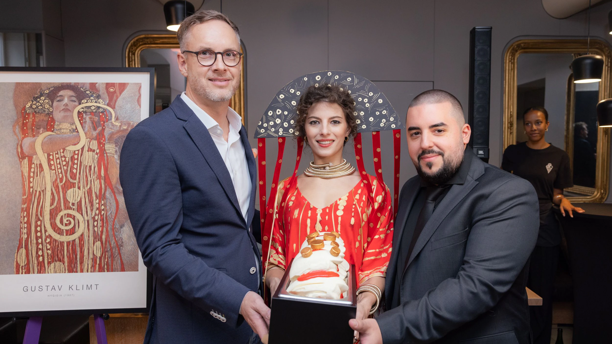 Raimund Saam mit Enya Rock und Miloš Zivojinovi