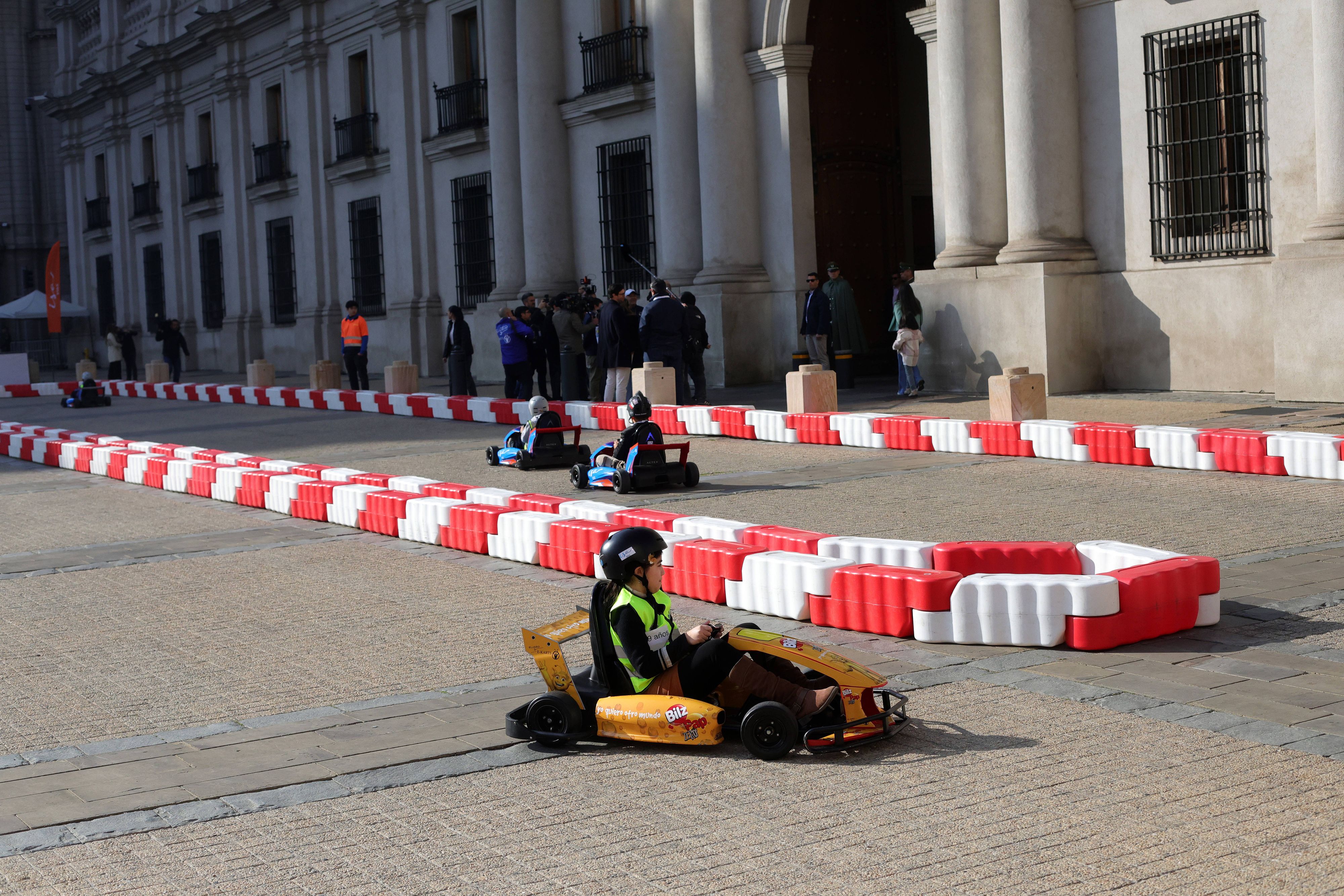 Ein fünfjähriges Mädchen ist vom Kartsport suspendiert worden. (Symbolbild)