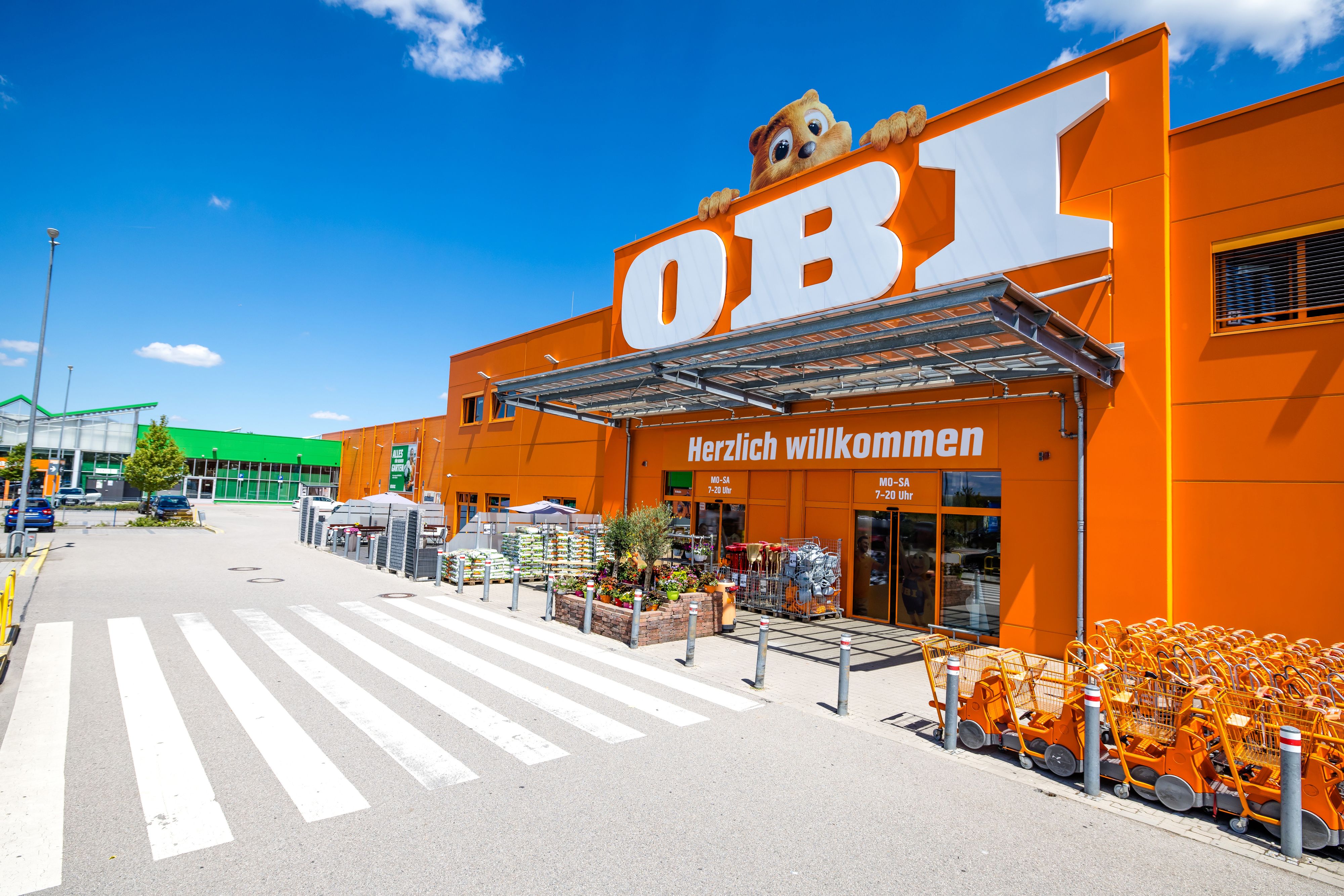 Obi ist eine der bekanntesten Baumarktketten, übernahm einen Teil der ehemaligen Baumax-Filialen in Österreich.
