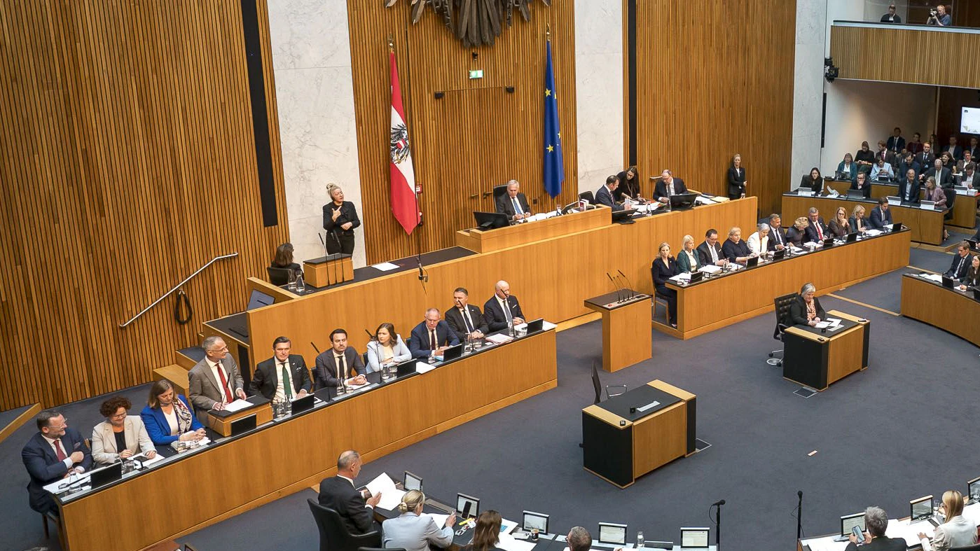 Heute.at - Per Misstrauensantrag – FPÖ will XXL-Regierung kicken