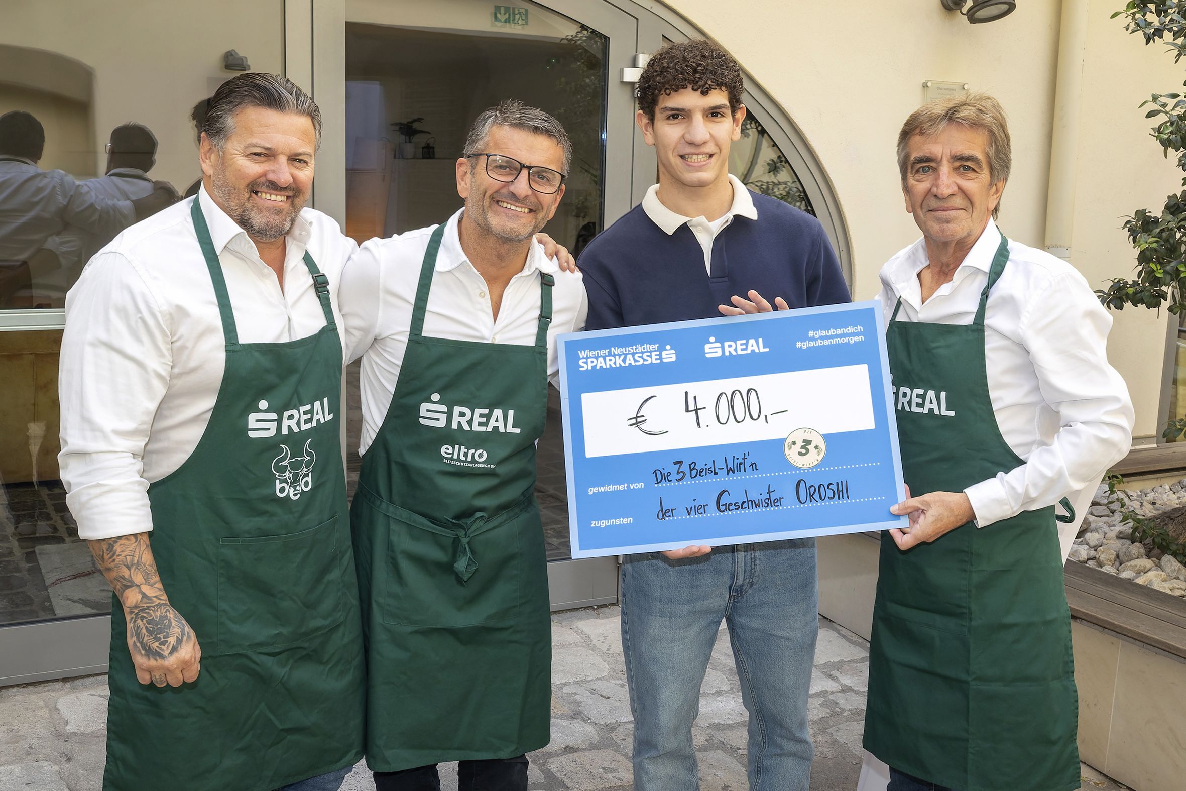 Christian (BCD Bottlecolordesign) und Andreas Iser (ELTRO Blitzschutz), Marcel sowie Wolfgang Weibl (sReal).