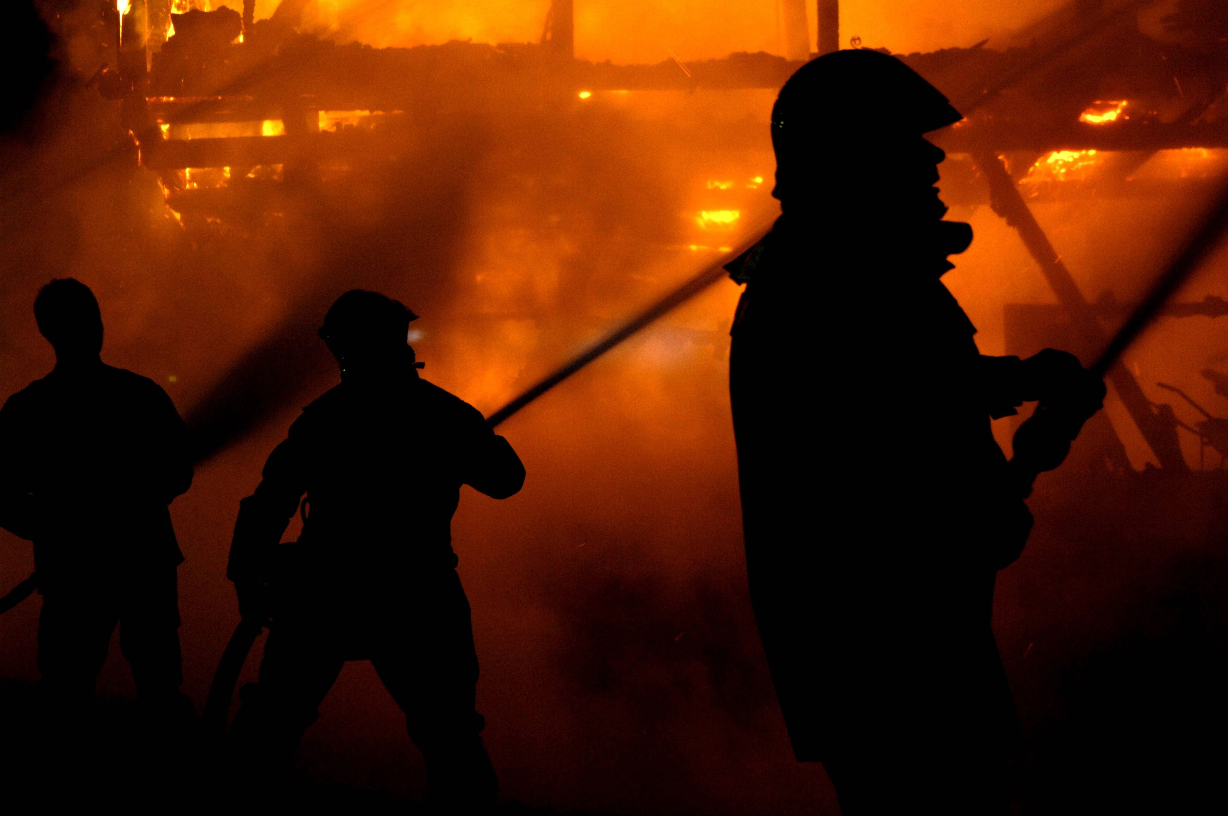 Heute.at - Rätsel um Bauern (43) nach verheerendem Feuer