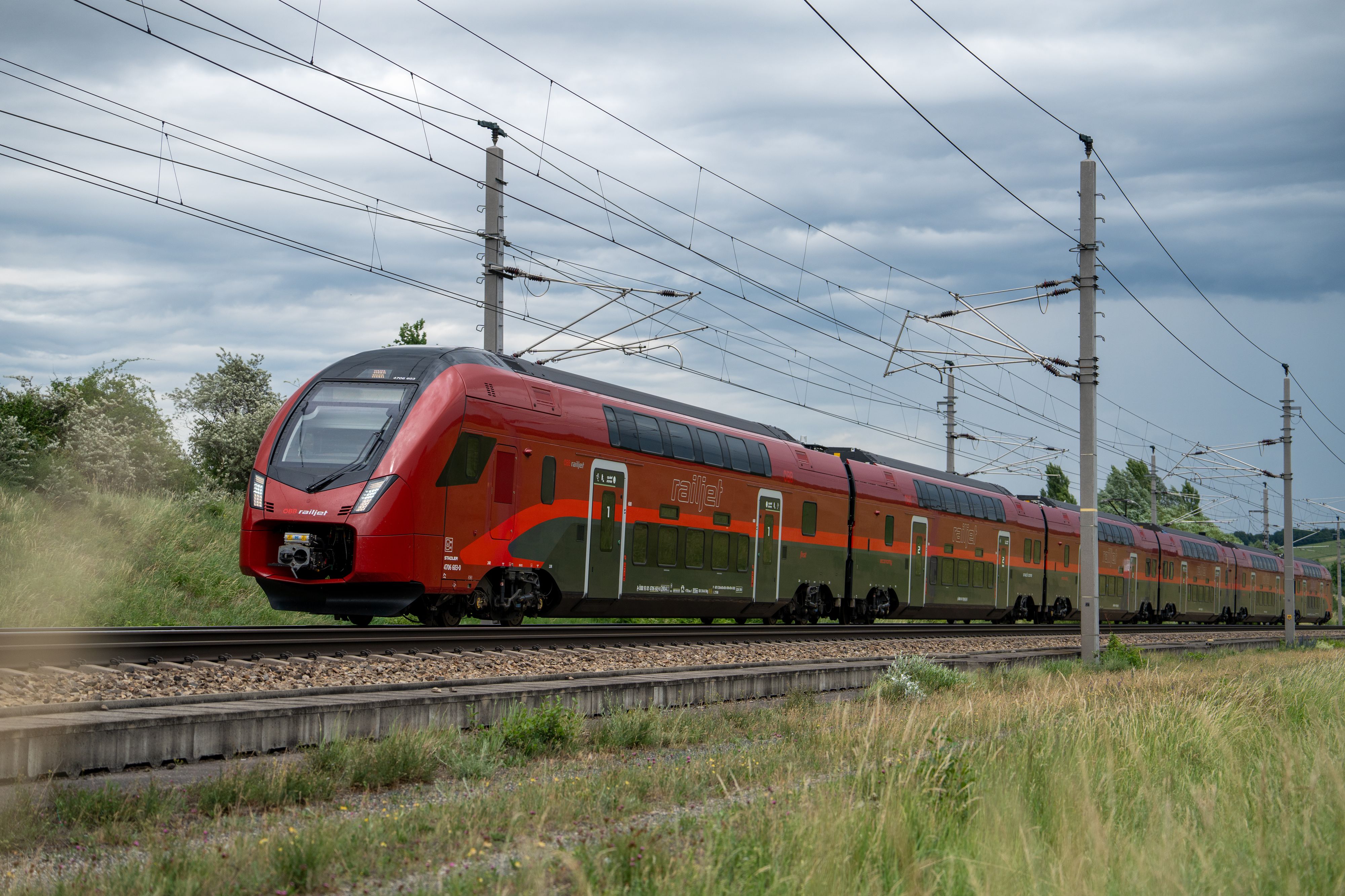 Mit Fahrplanwechsel kommt der Doppelstock-Railjet auf Schiene. 
