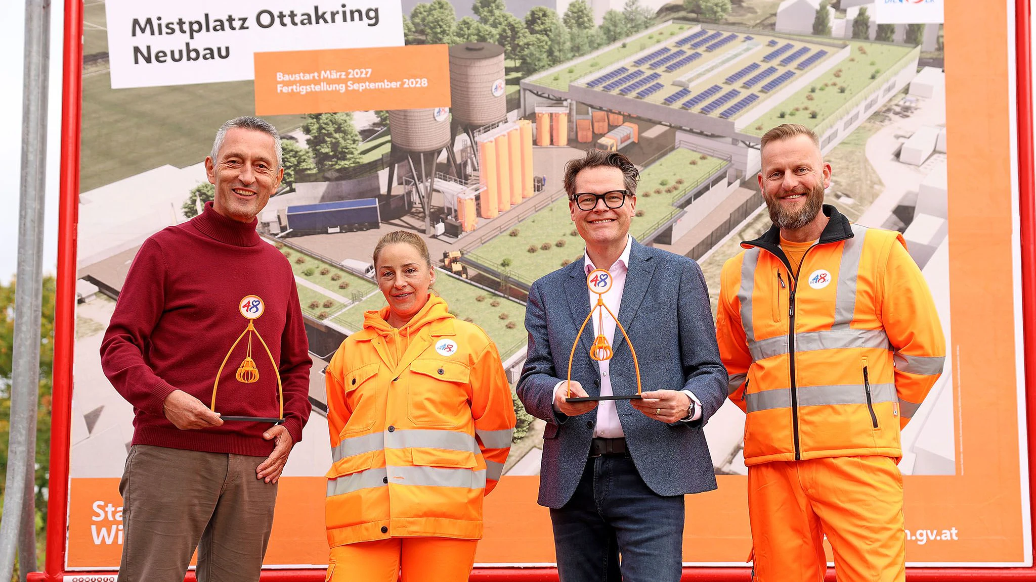 Fototermin "Neuer Mistplatz für Ottakring/Kendlerstraße" mit mit StR Jürgen Czernohorszky, BVin Michaela Schüchner, BVin StV. Florian Saurwein, BV Dietmar Baurecht und Josef Thon, Abteilungsleiter der MA48.