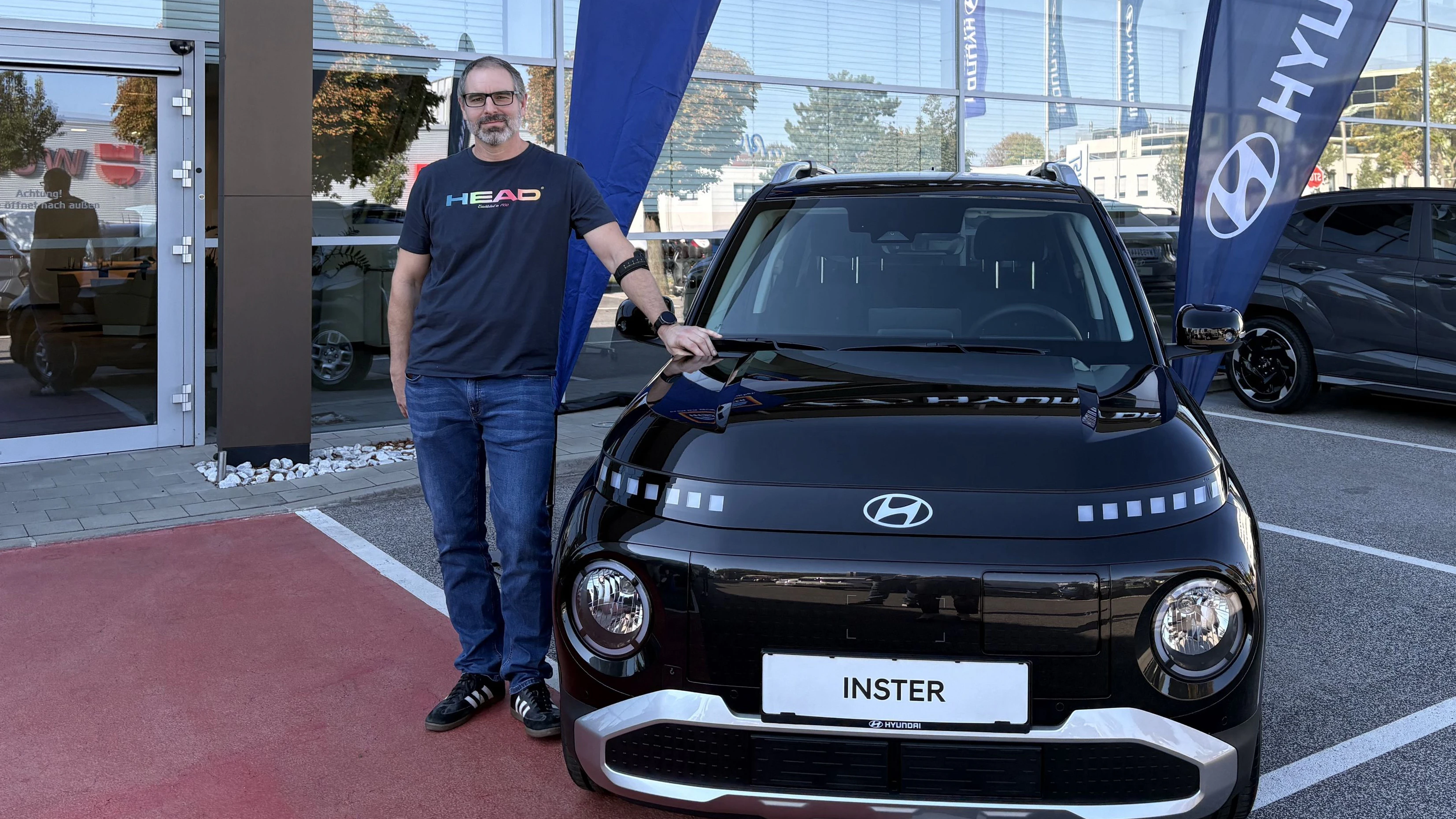 Marco gewann beim Hofer-Gewinnspiel einen Hyundai.