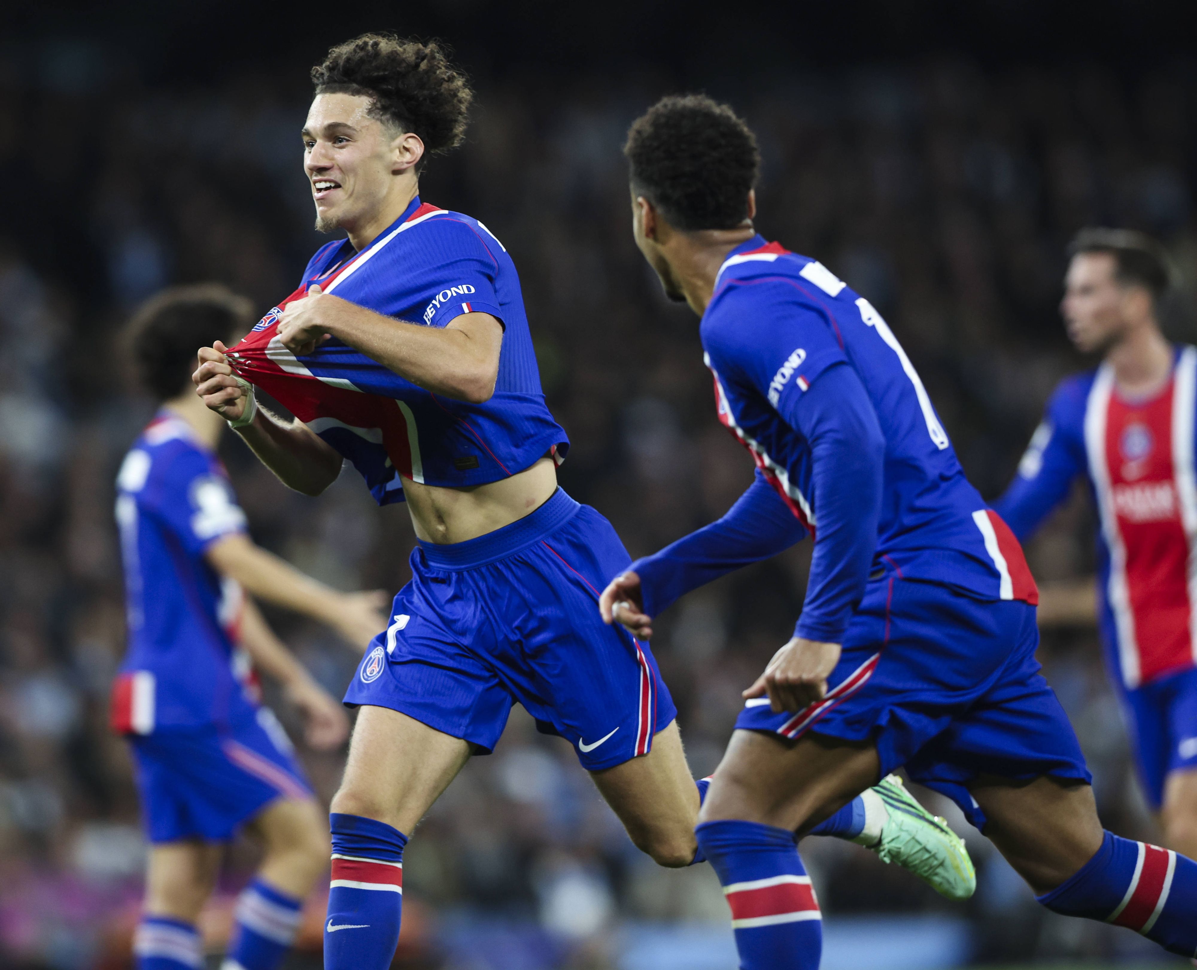 Paris St.-Germain jubelt gegen Manchester City. 
