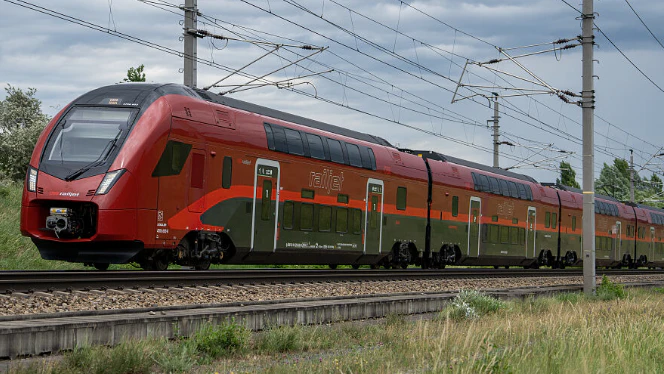 Zehn Railjets der neuen Generation und 14 neue Railjet-Doppelstockzüge erweitern künftig die ÖBB-Flotte.