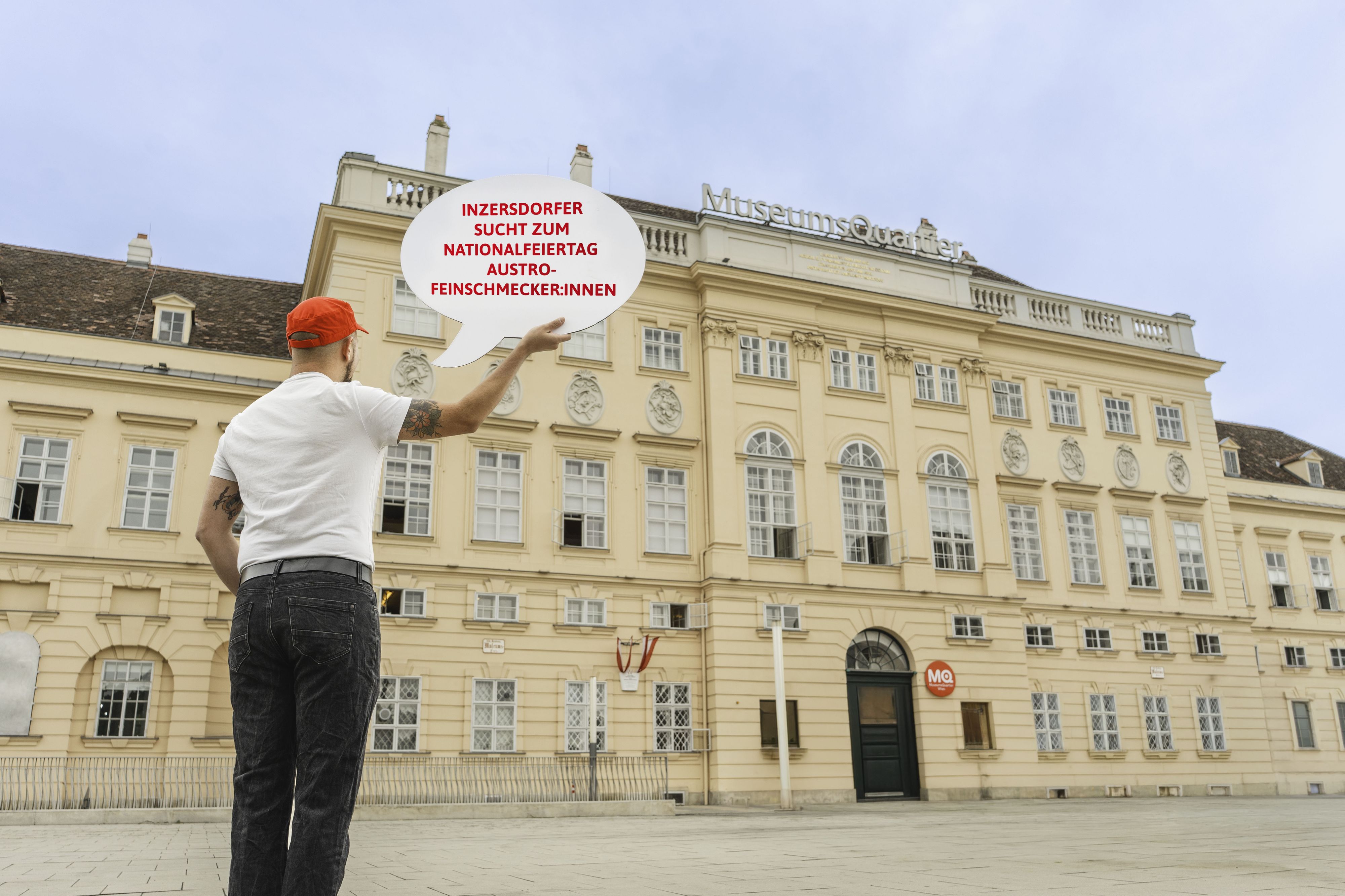 Am Nationalfeiertag sucht Inzersdorfer in der Wiener Innenstadt nach Austro-Feinschmeckern.