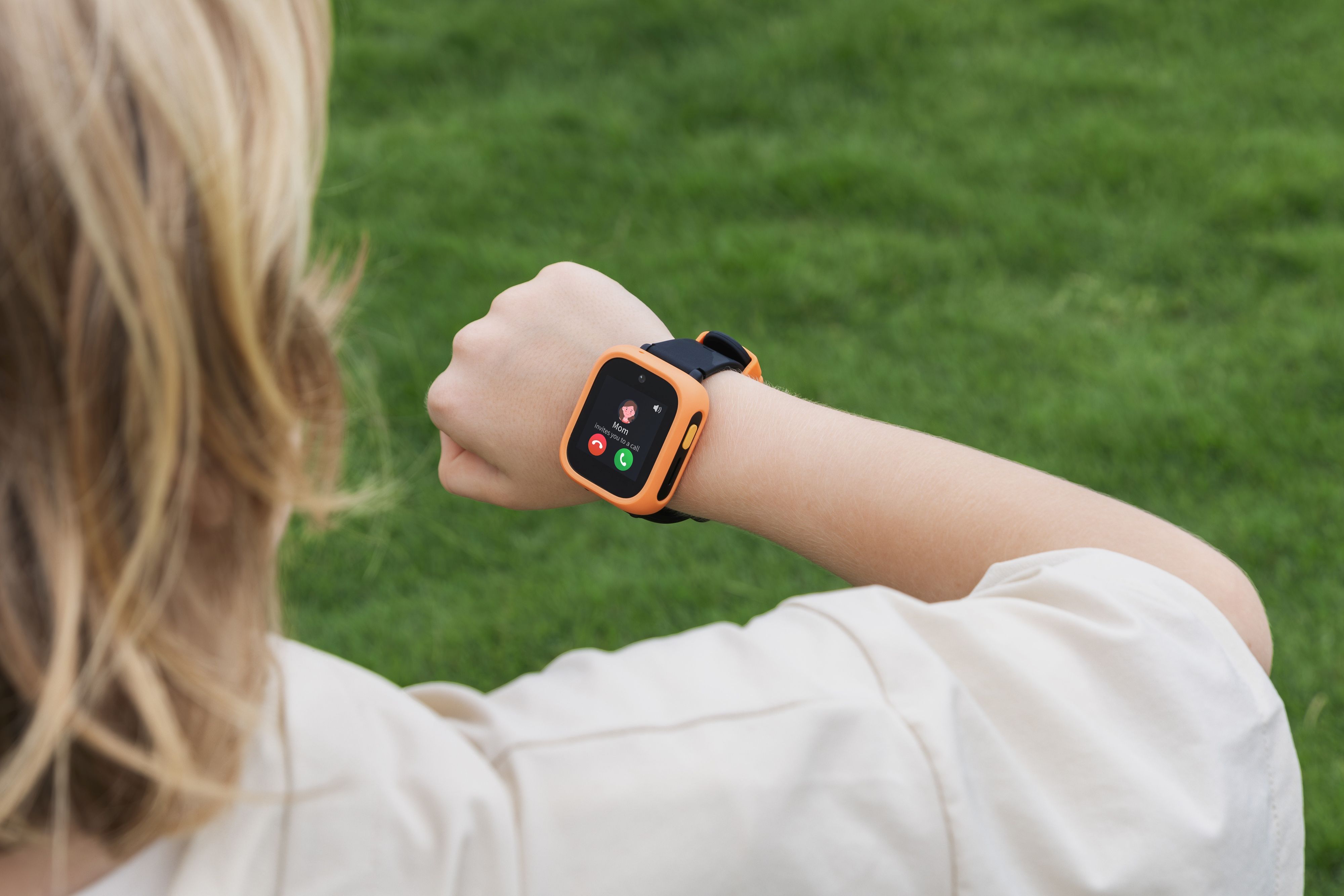 Heute.at - TCL bringt neue Kinder-Smartwatch um 100 Euro