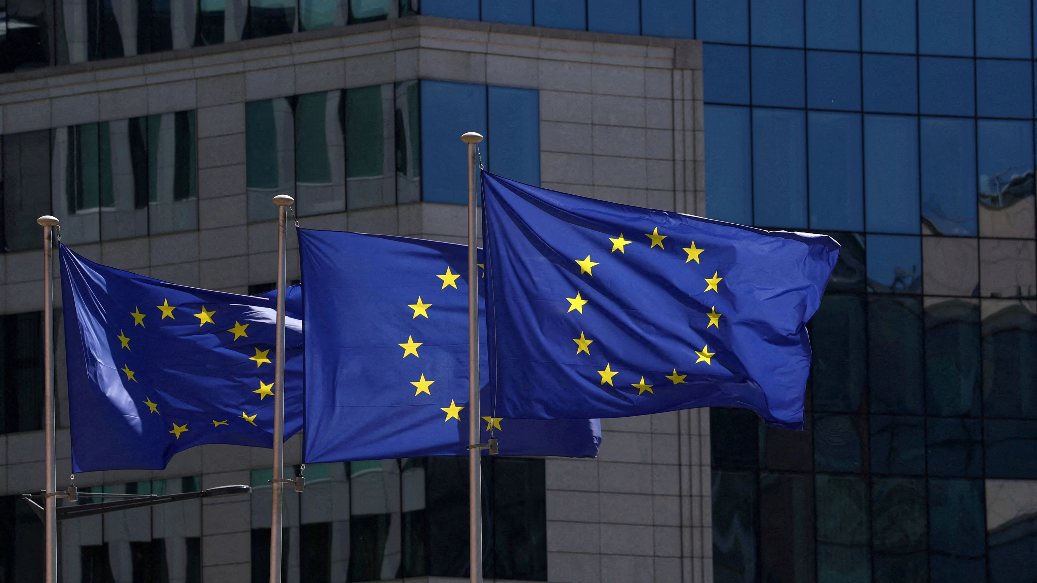 FILE PHOTO: European Union flags flutter outside the European Commission headquarters in Brussels, Belgium April 29, 2026. REUTERS/Yves Herman/File Photo