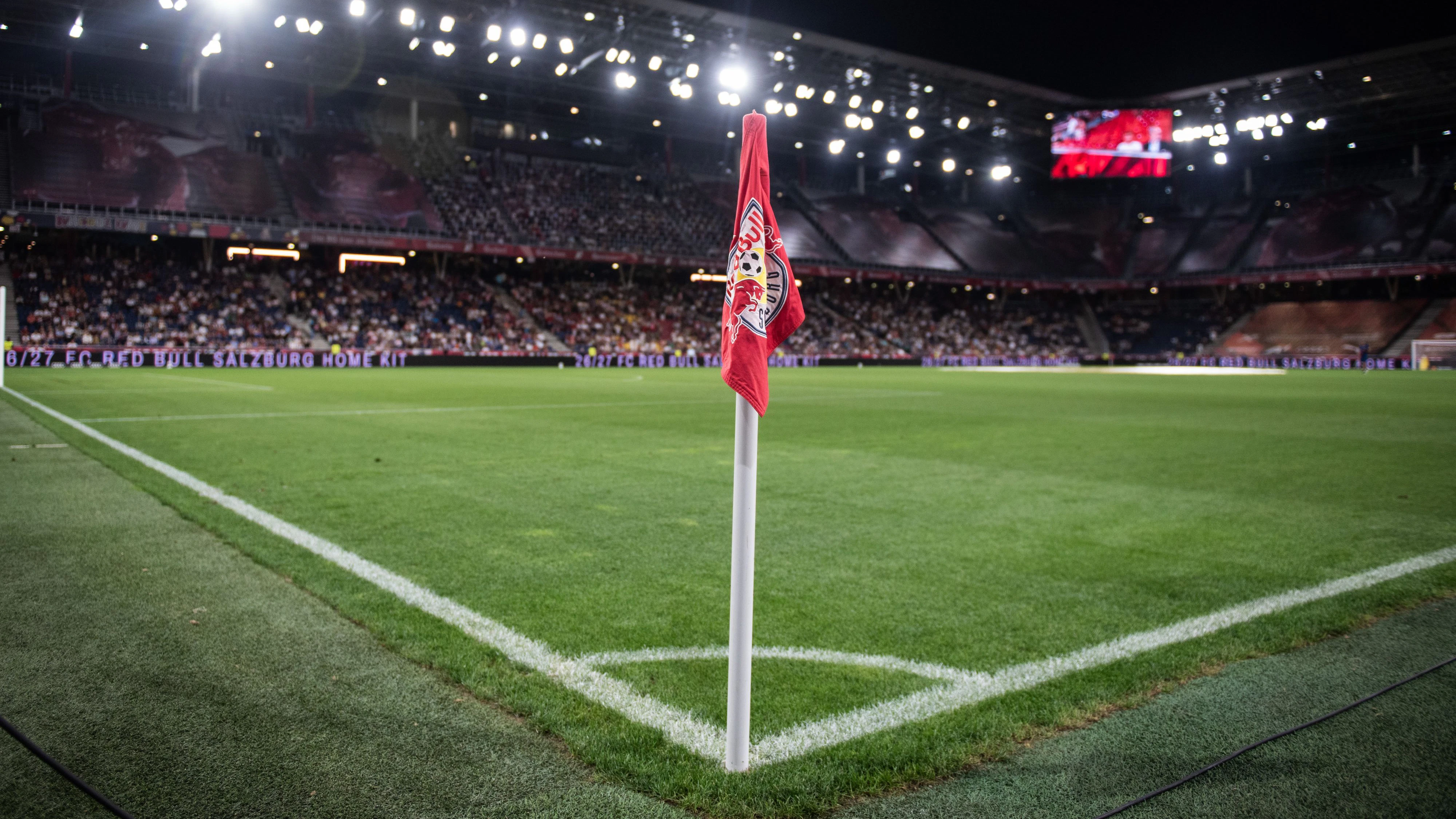 Heute.at - Schlagerspiel Salzburg gegen Milan nicht ausverkauft