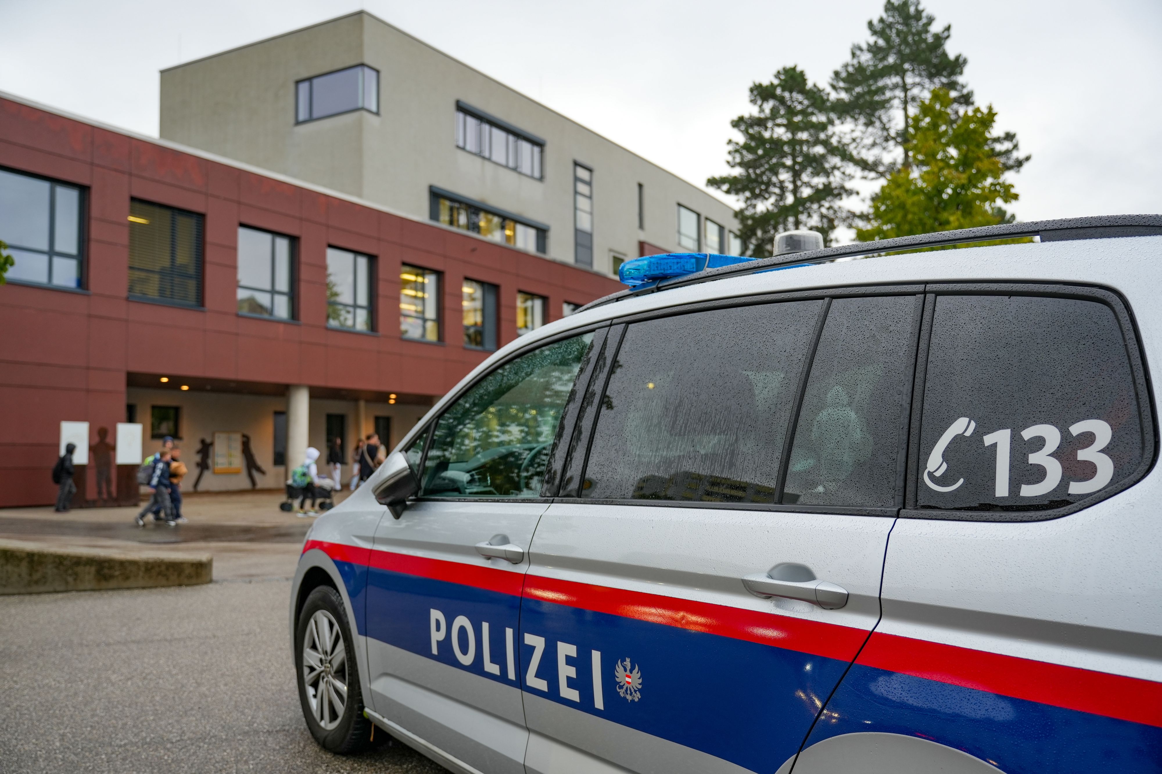 Die Ermittlungen der Polizei laufen auf Hochtouren.