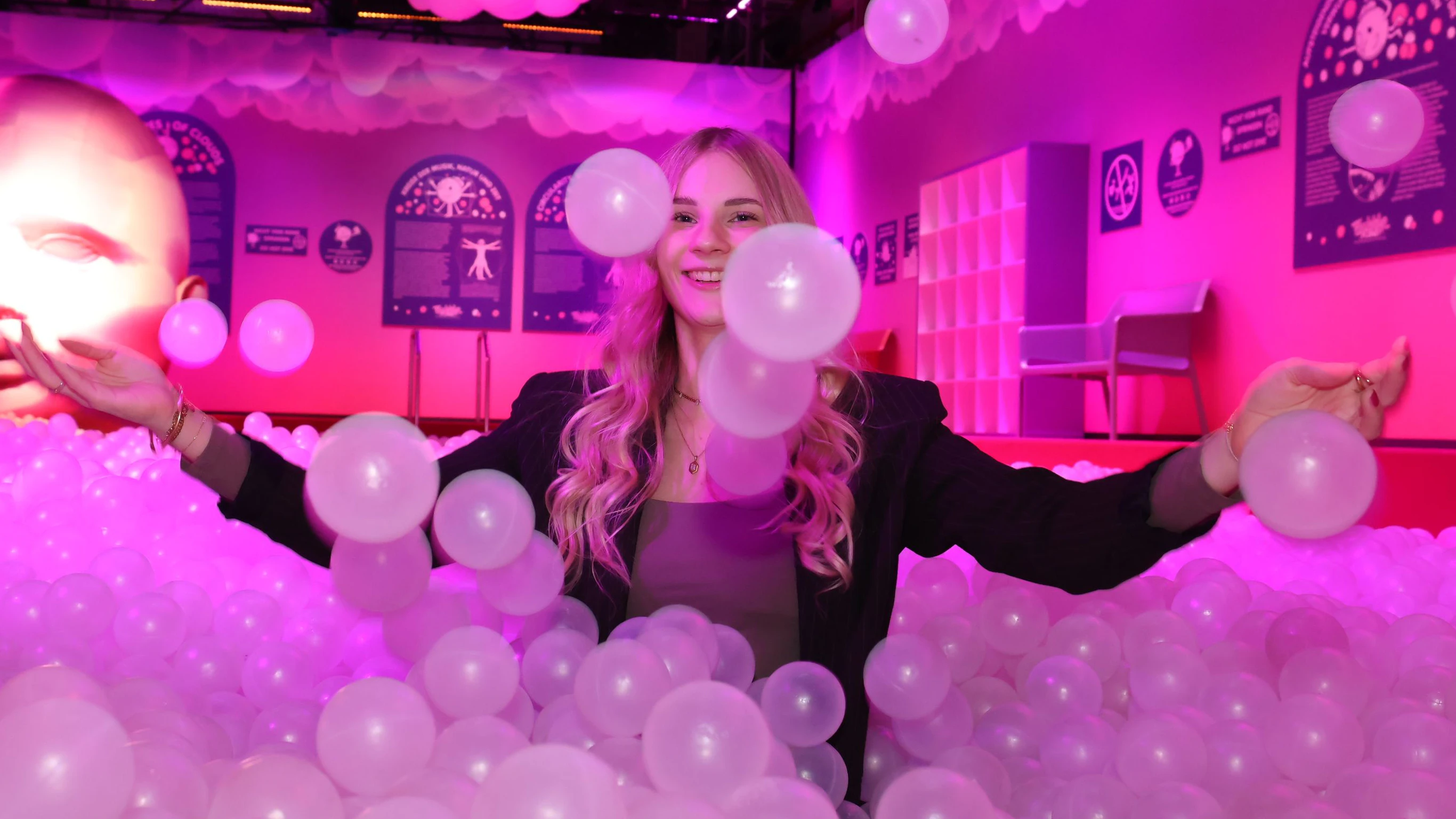 Heute.at - Mega-Bällebad als neuer Hotspot für coole Insta-Bilder