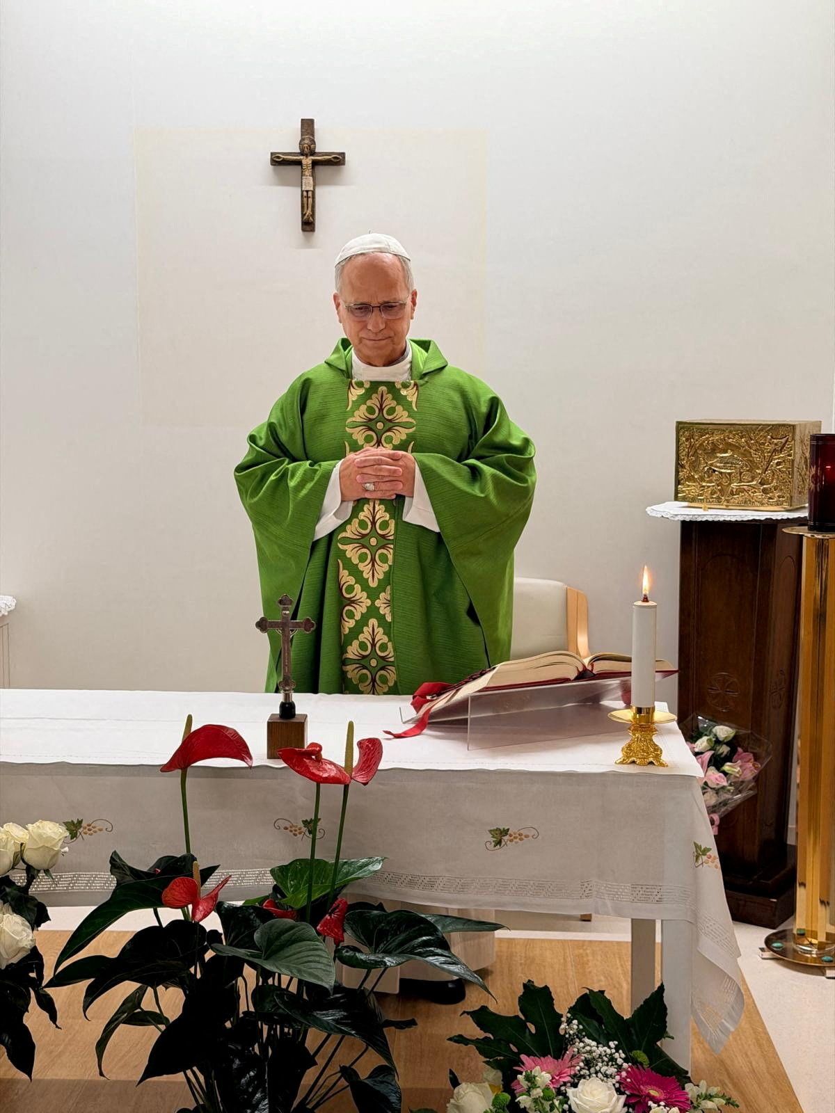 Heute.at - Nach Krebs-OP – Papst Leo XIV. arbeitet wieder