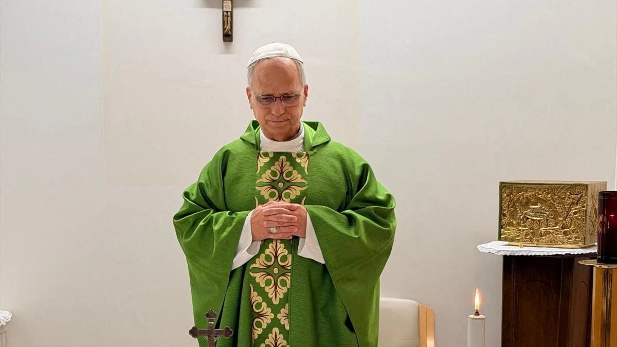Heute.at - Nach Krebs-OP – Papst Leo XIV. arbeitet wieder