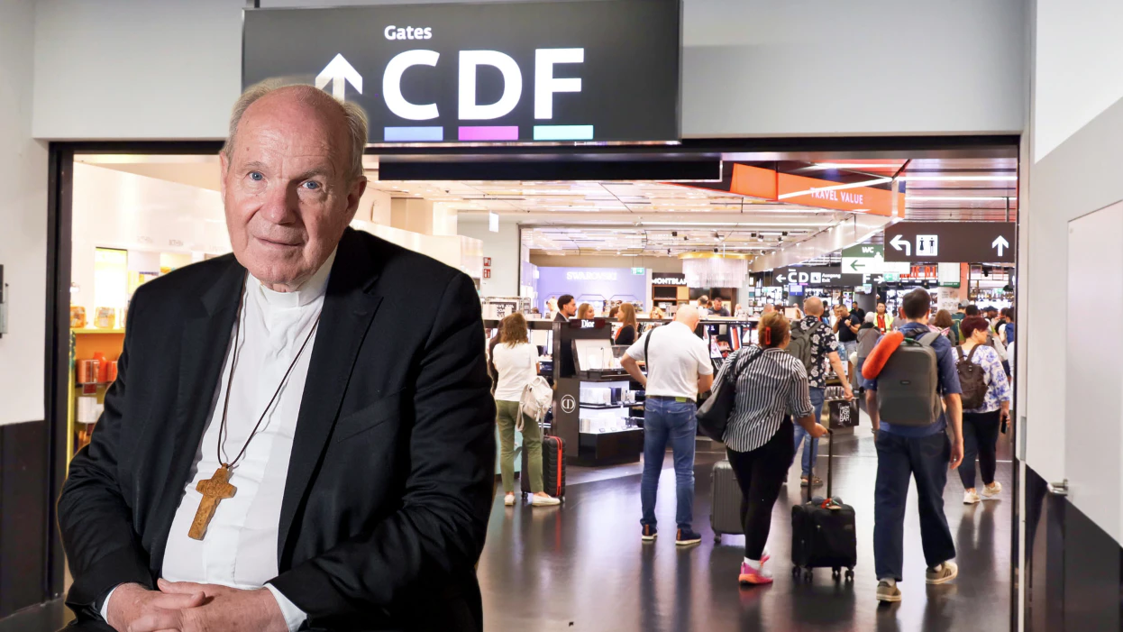 Kardinal Schönborn wurde am Airport Wien aufgehalten – wegen seiner Bibel.