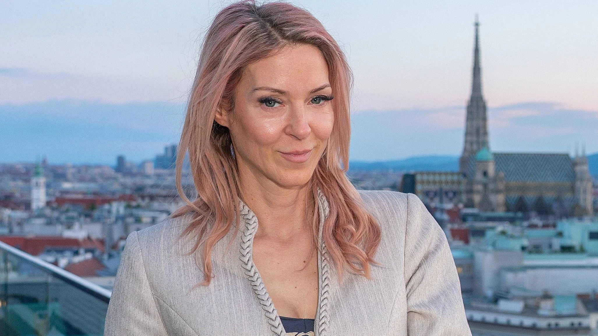 Simone Lugner trauert um ihre Hündin.