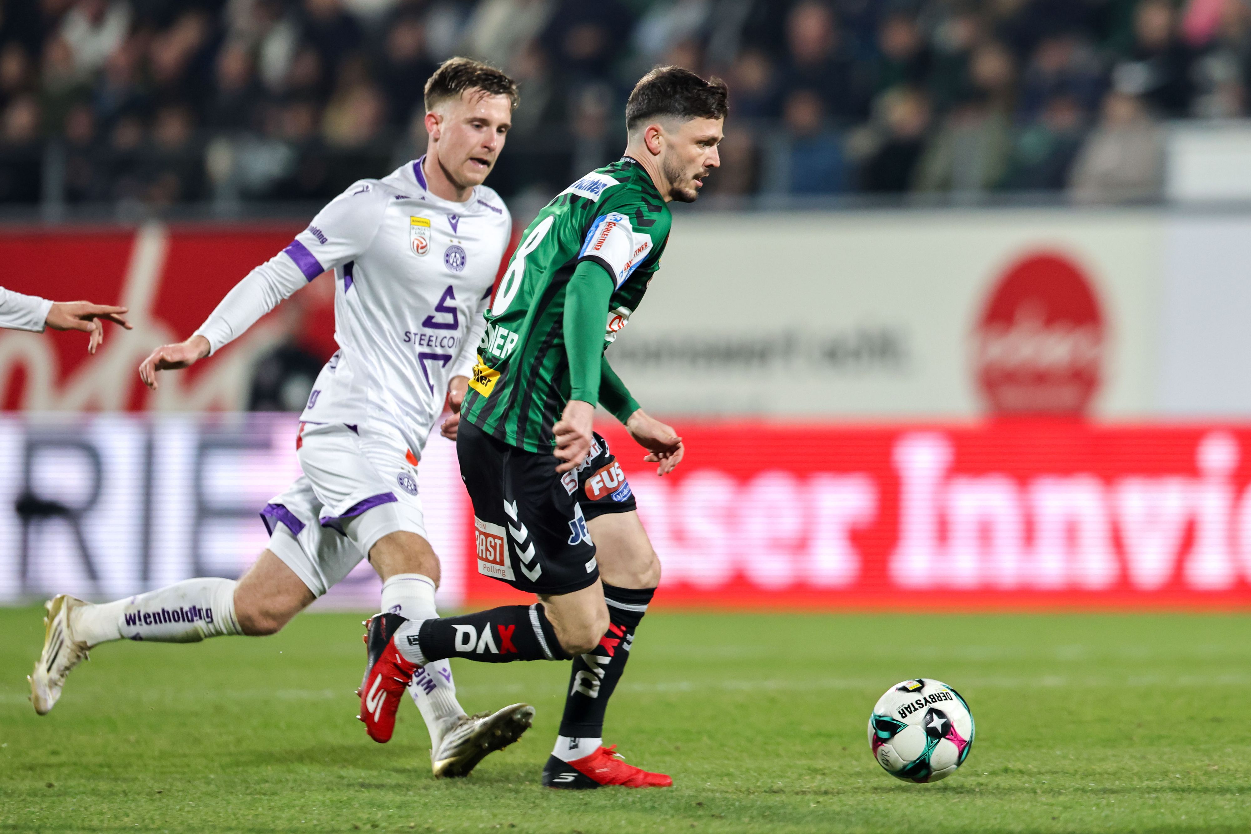 Die Austria muss in Ried bestehen.