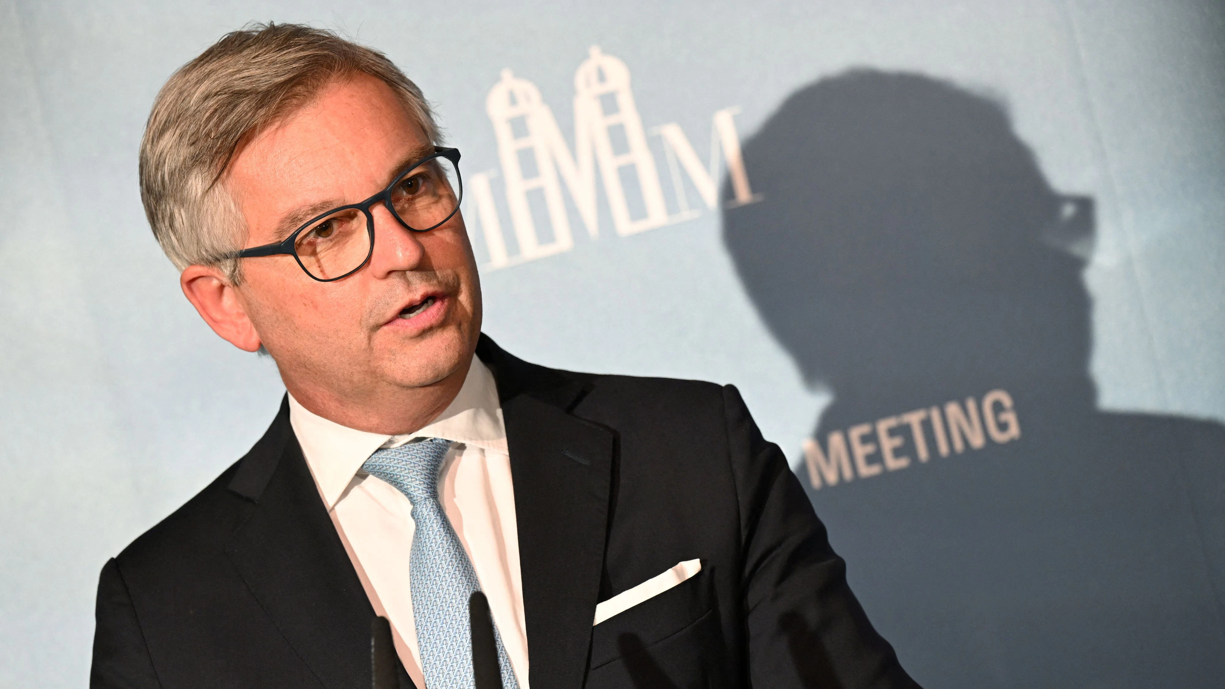 EU-kommissar Magnus Brunner schlägt Alarm. 