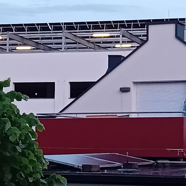Die Lichter des Parkhauses sorgen bei dem Amstettener für schlaflose Nächte.