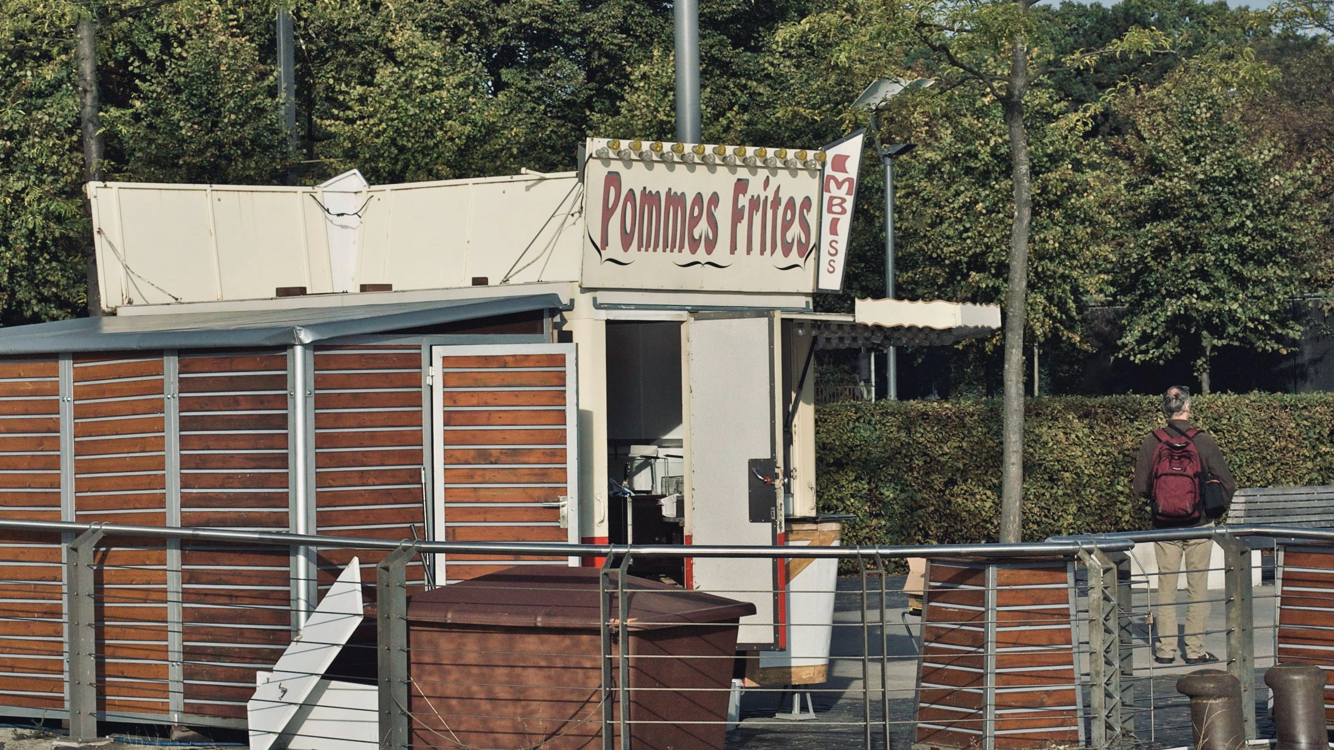 Imbissstand Würstlstand Symbolbild