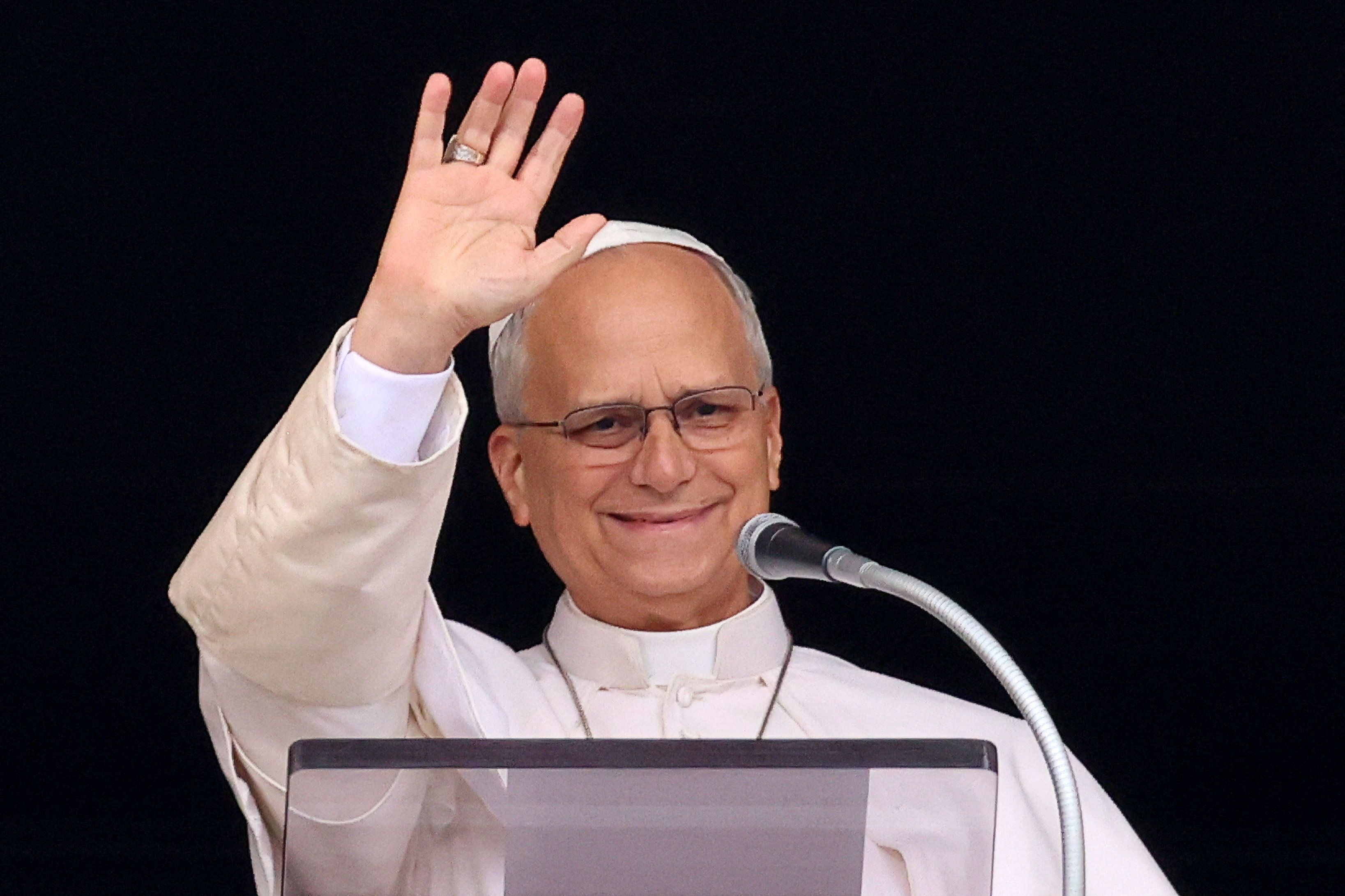 Heute.at - Papst Leo XIV.: Erster Auftritt nach Krebs-OP