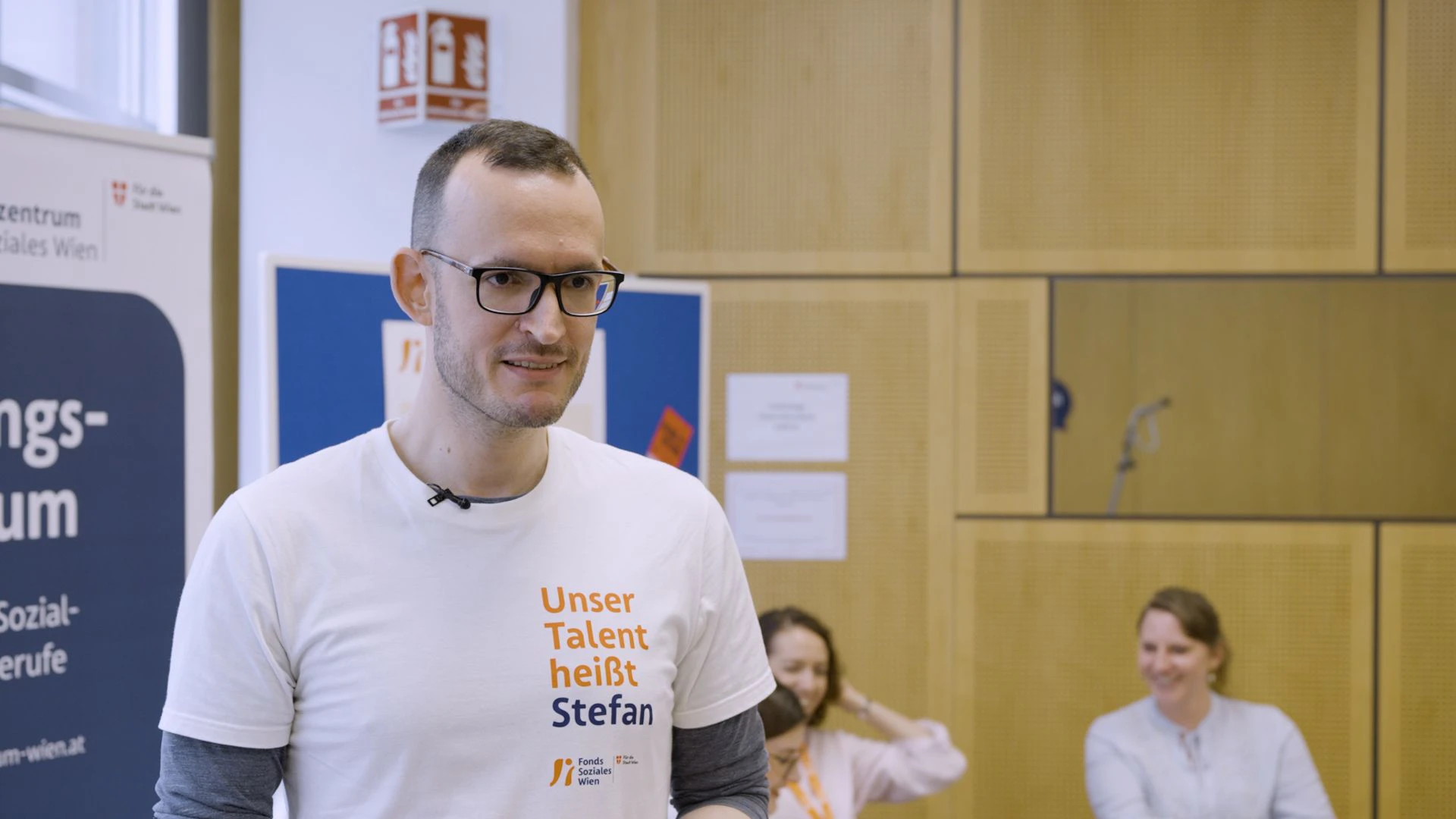 Pflegeassistent Stefan hat klare Worte über seine Arbeit: "Es ist mein Traumjob!"