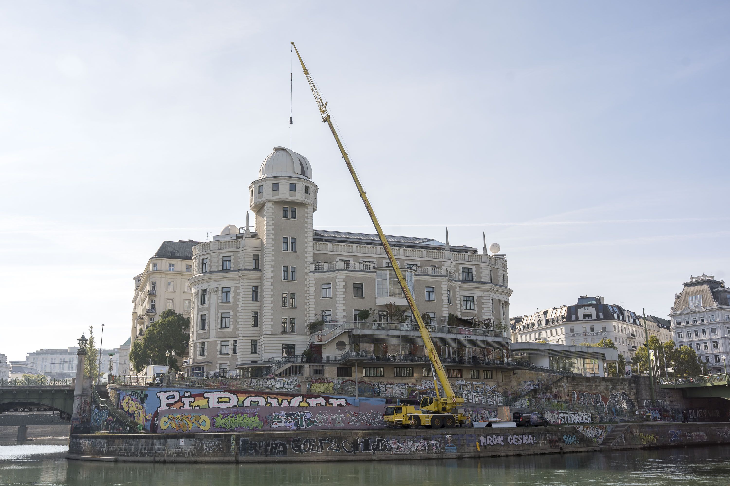 Heute.at - Neues Mega-Teleskop – Urania zeigt jetzt mehr vom All