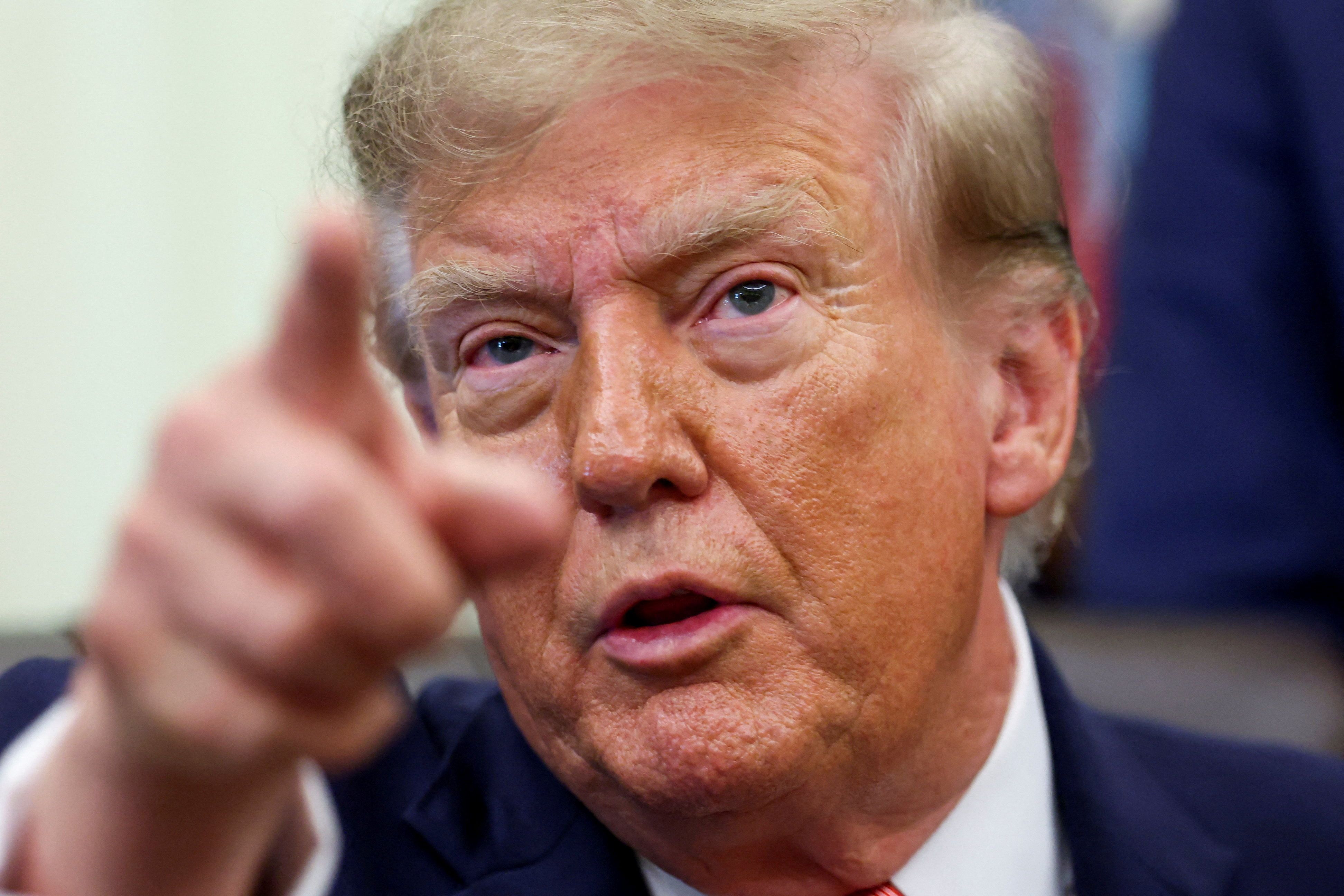 Donald Trump forderte die Ukraine am Dienstag erneut auf, eine Einigung anzustreben. 