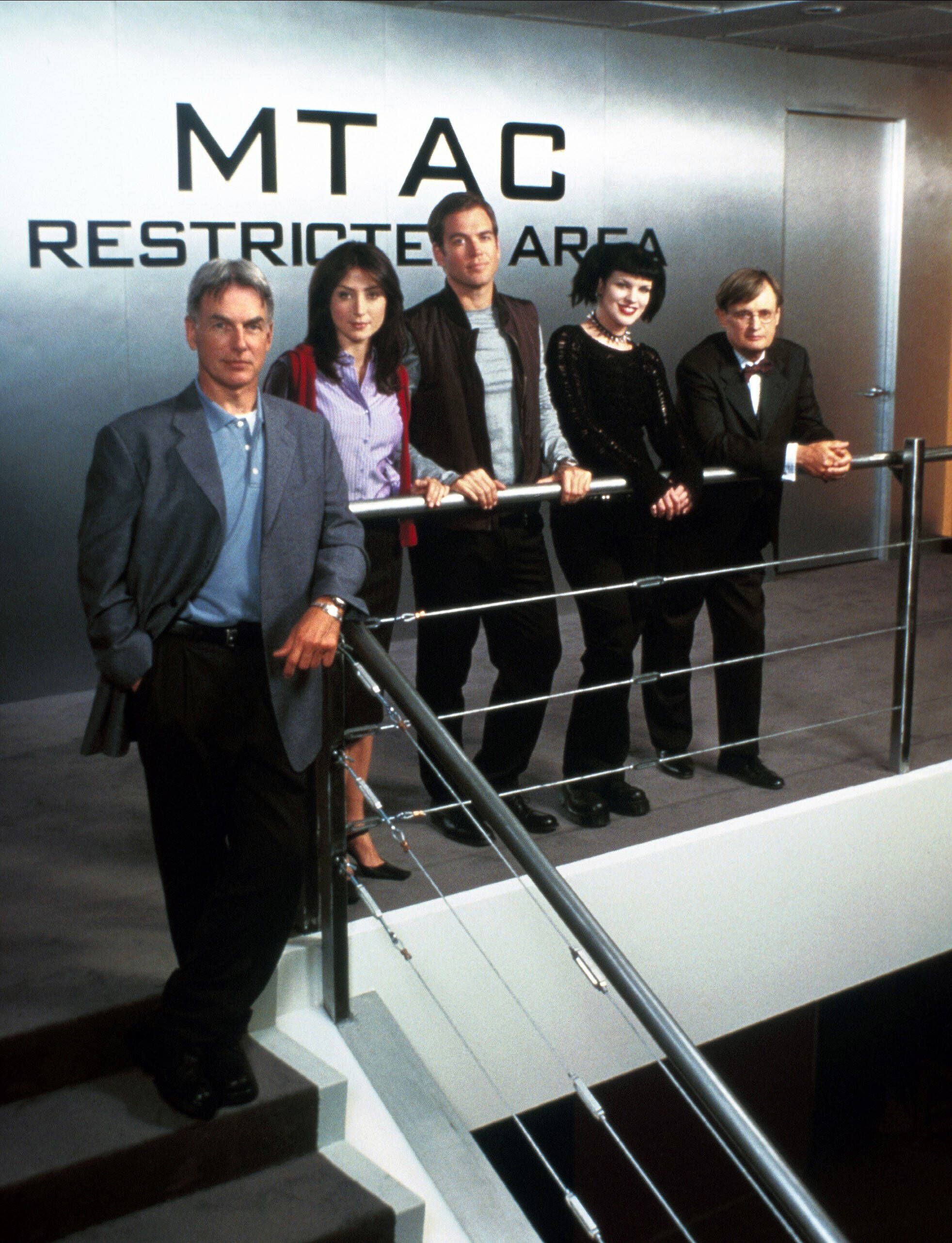 Navy CIS, wie alles 2003 begann: Mark Harmon, Sasha Alexander, Michael Weatherly, Pauley Perrette und David Mccallum (v.l.n.r.)