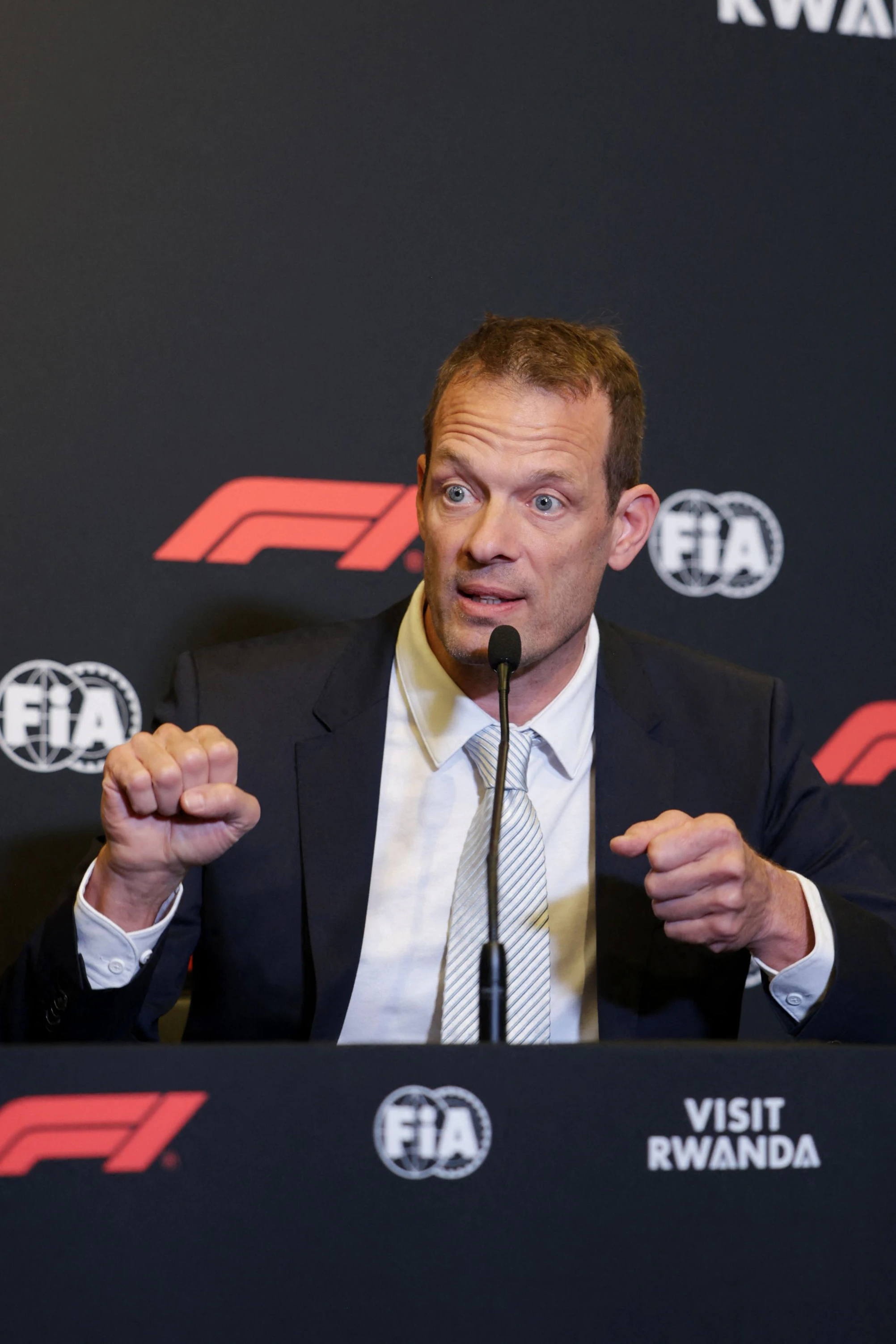 Österreichs Ex-Formel-1-Star Alexander Wurz (69 Starts zwischen 1997 und 2007) plant eine Rennstrecke im afrikanischen Ruanda – dessen Präsident mit harter Hand regiert
