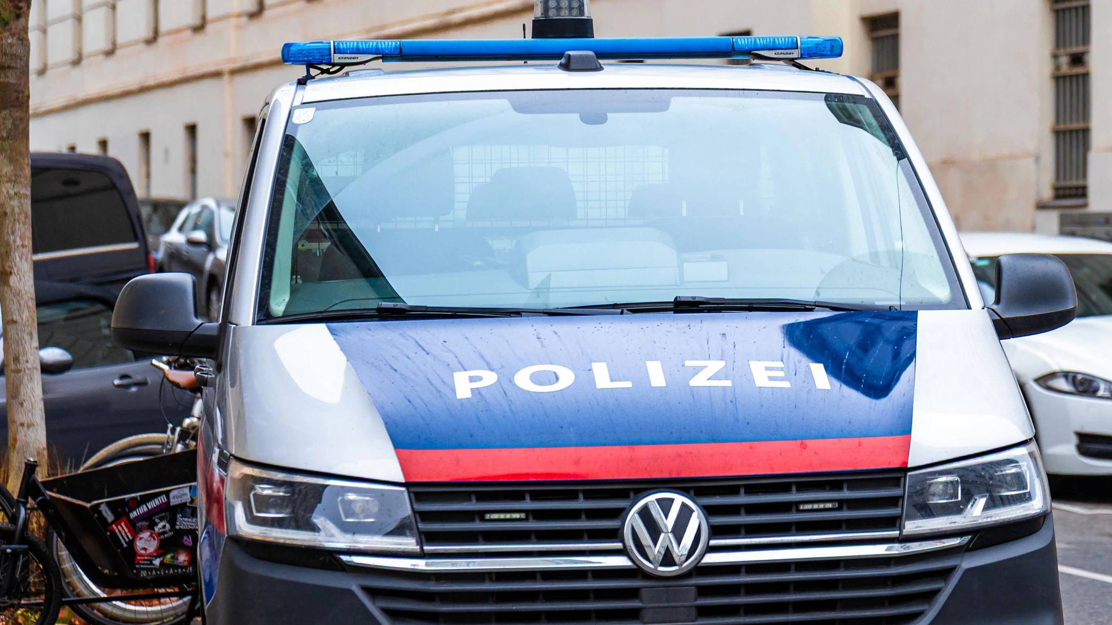 Die Polizei bittet um Hinweise.