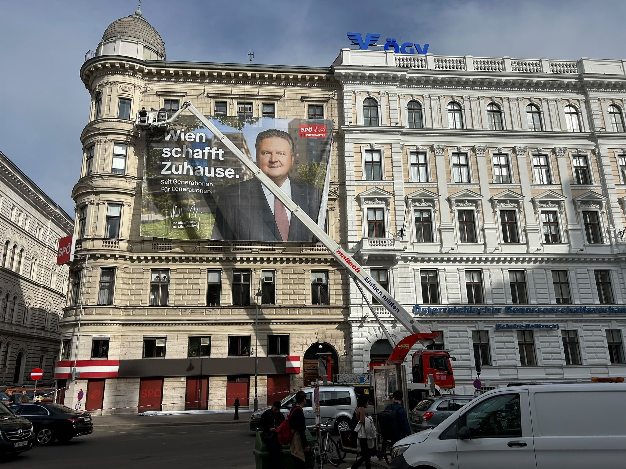 Heute.at - Babler abmontiert – Ludwig hängt jetzt an SPÖ-Zentrale