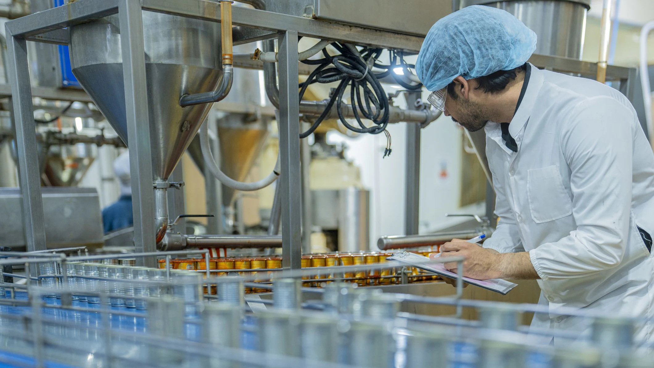 Der Mann war in der Lebensmittelindustrie tätig.