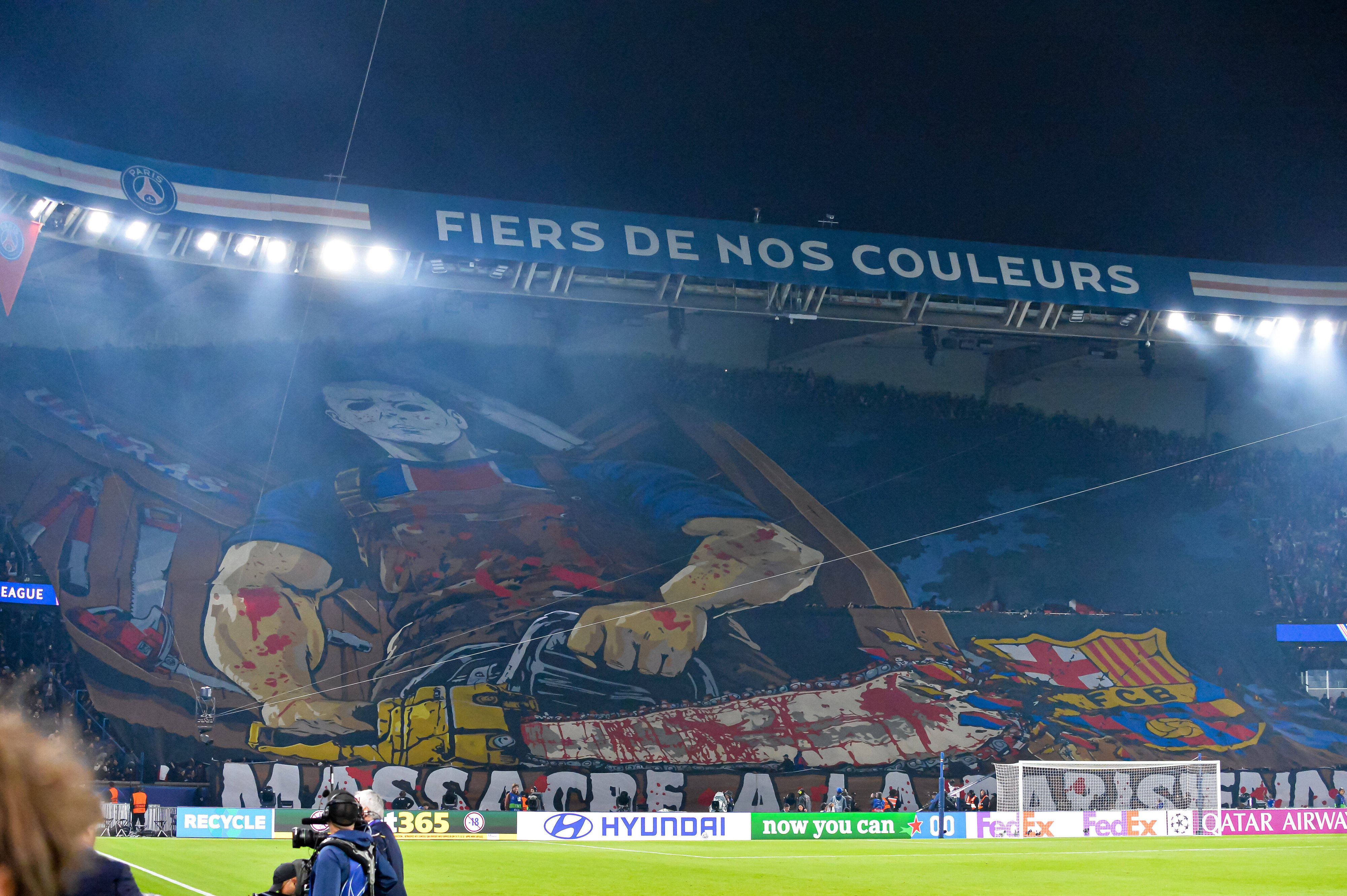 Die Ultras von PSG sorgen für Aufsehen.
