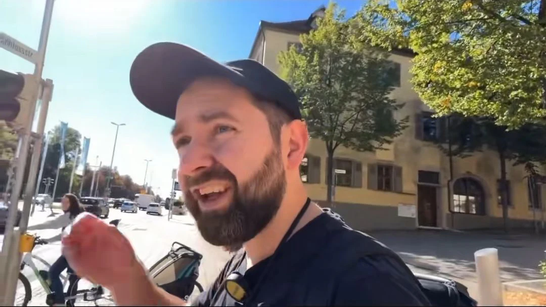 Heute.at - Schwarze Flecken – SkylineTV sprach über Beschwerden