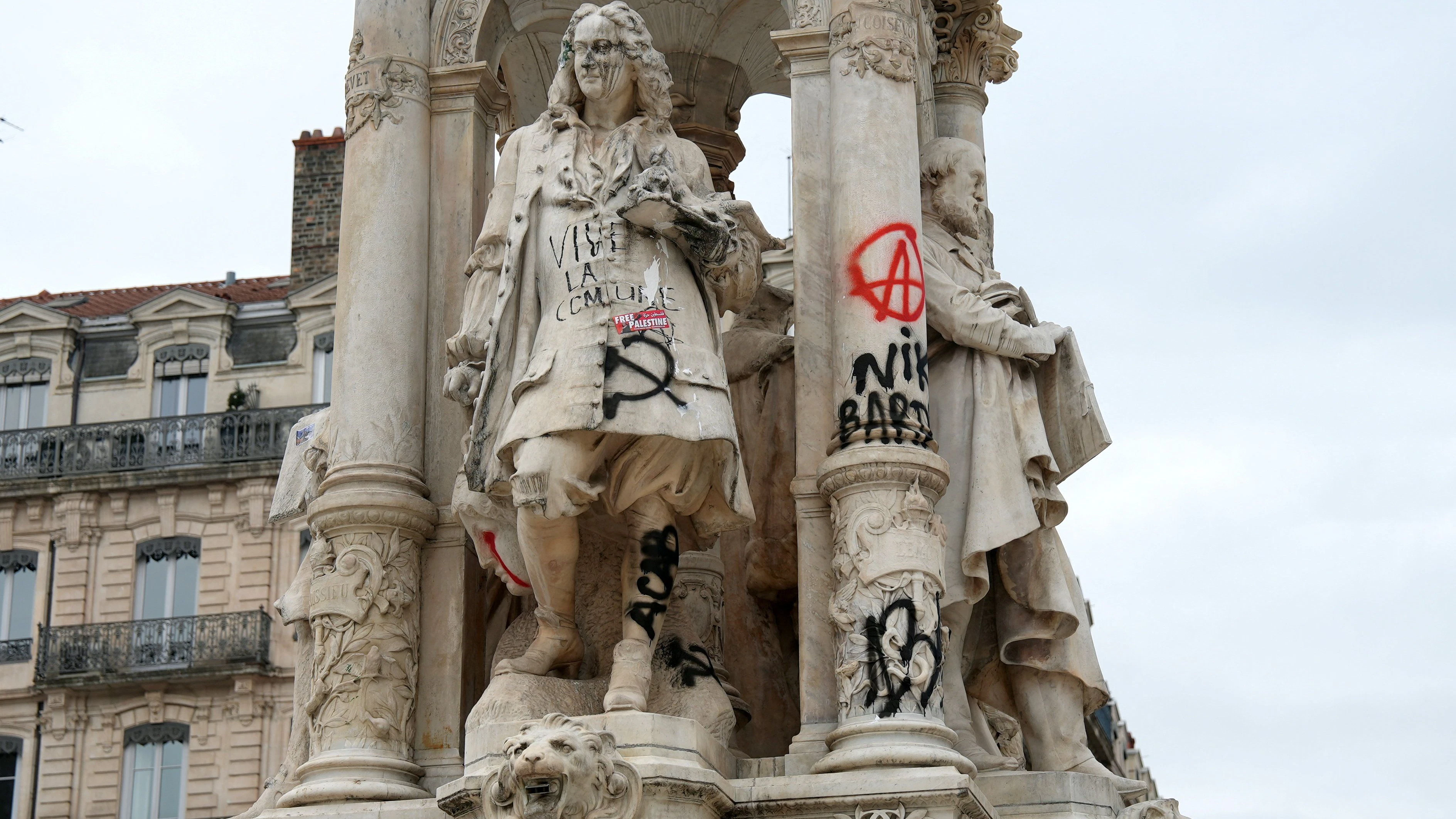 View of the Fontaine des Jacobins which was vandalised during clashes that erupted during a national day of demonstrations against the cost of living and rising fuel prices, in Lyon, France, October 19, 2026. REUTERS/Cecile Mantovani