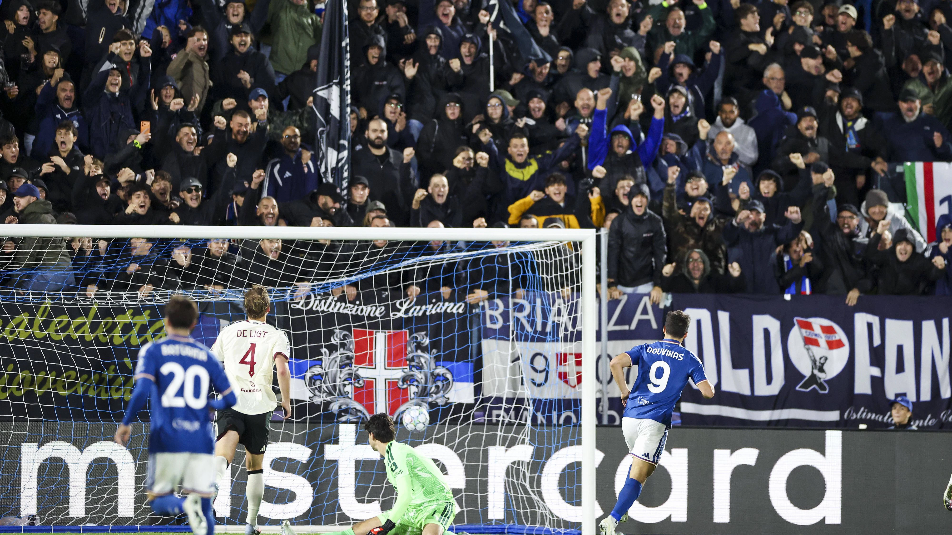 Heute.at - 4:1! Como führt United in der Champions League vor