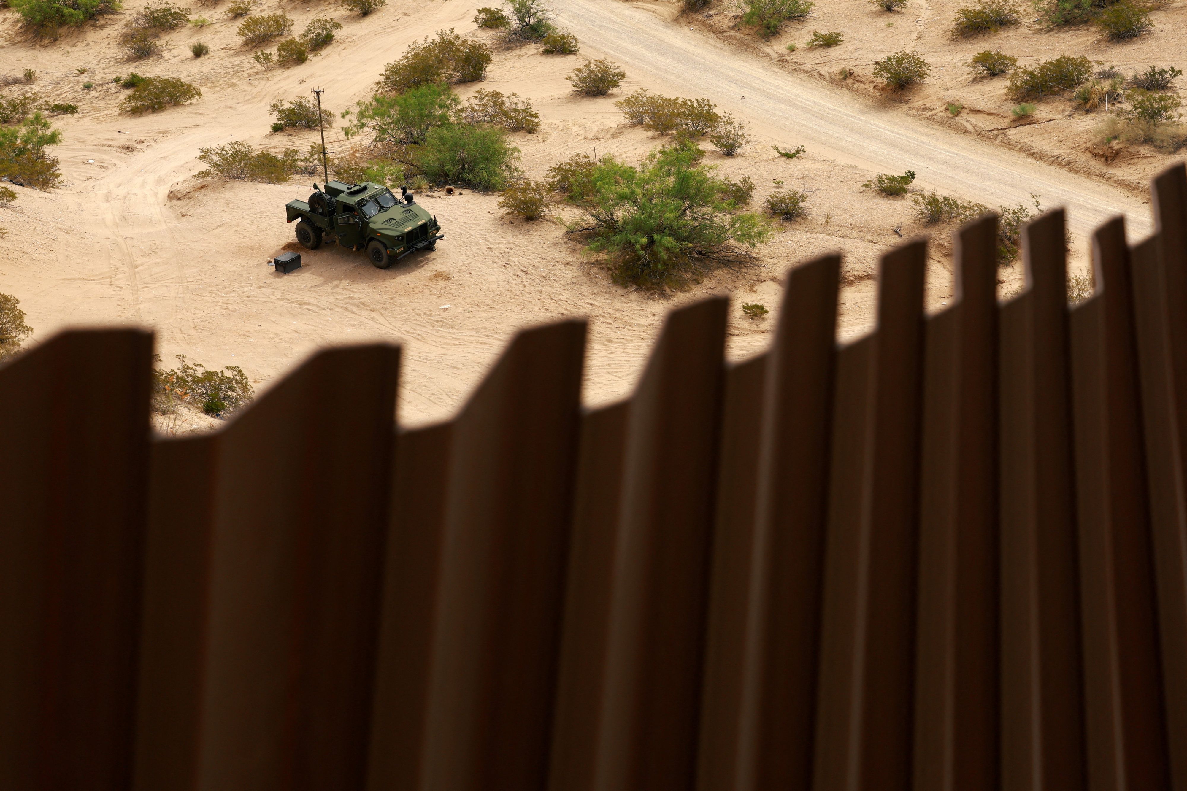 Die Grenzmauer reicht den USA offenbar nicht, jetzt wollen sie auch Hitzewaffen gegen Flüchtlinge einsetzen.