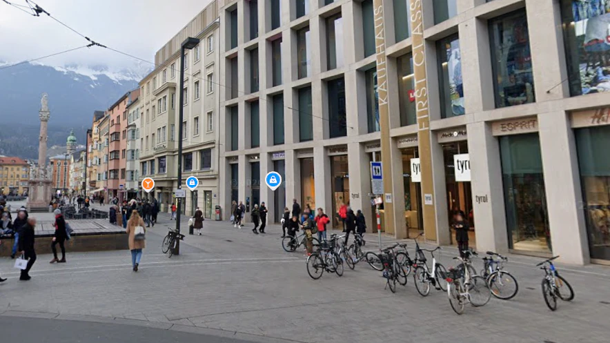 Die drei Frauen kamen in Innsbruck zu Sturz. 