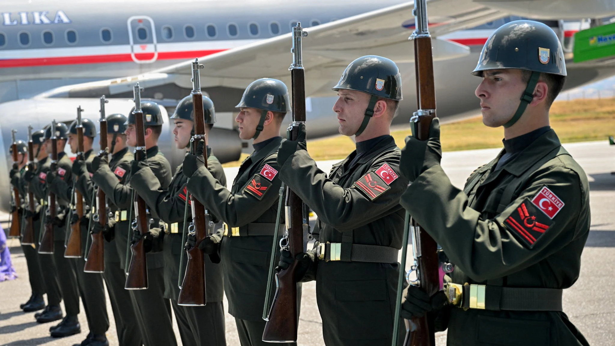 ANKARA, TURKIYE - JULY 07: Turkish soldiers stand by Czech Prime Minister Andrej Babis (not picture) as he arrives at Esenboga international airport to attend the 36th NATO Heads of State and Government Summit in Ankara, Turkey, on July 07, 2026.    Ismail Kaplan/Pool via REUTERS