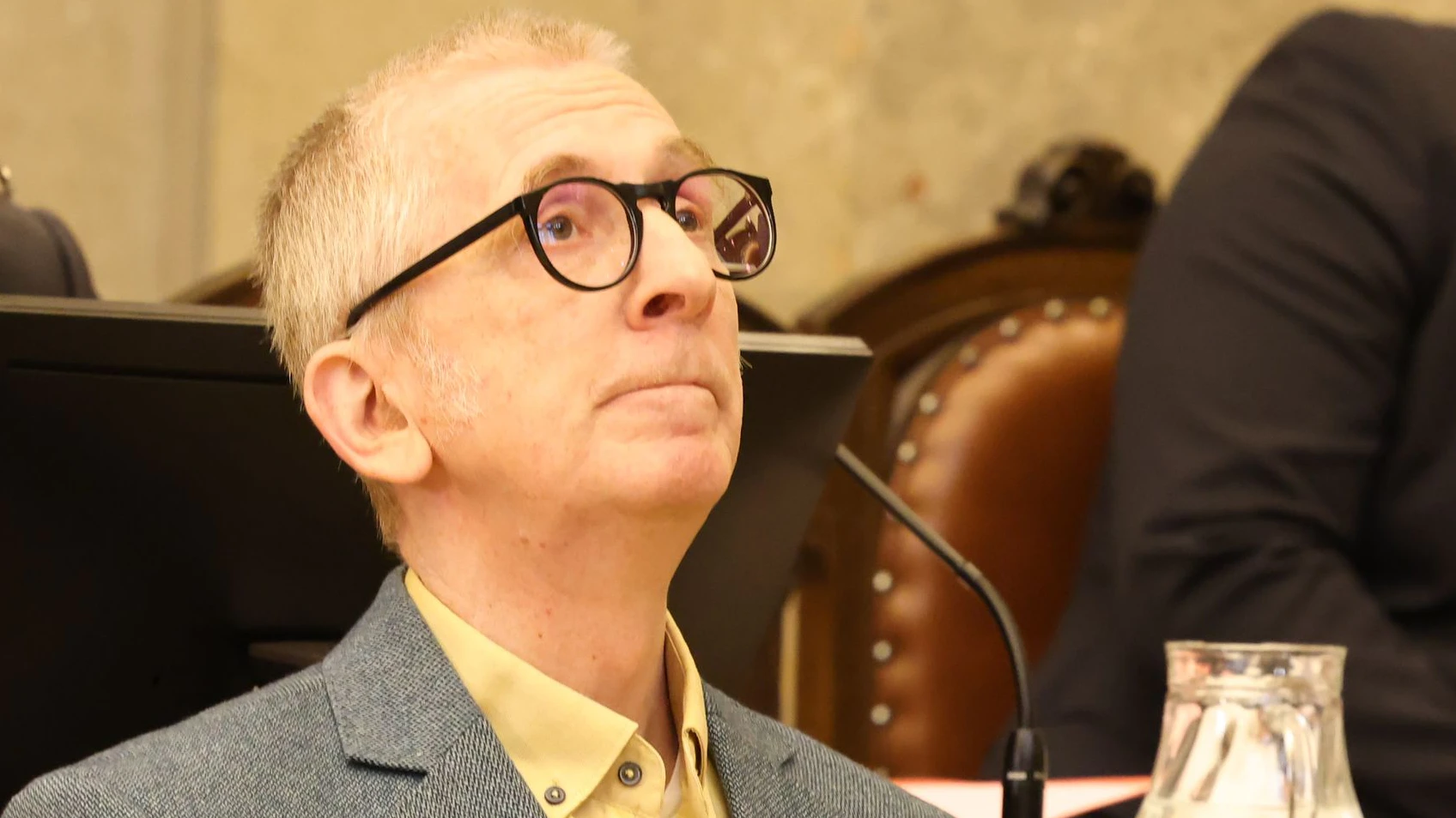 Günther "Gunkl" Paal verzieht im Gerichtssaal des Wiener Landl keine Miene. (22. Oktober 2026)