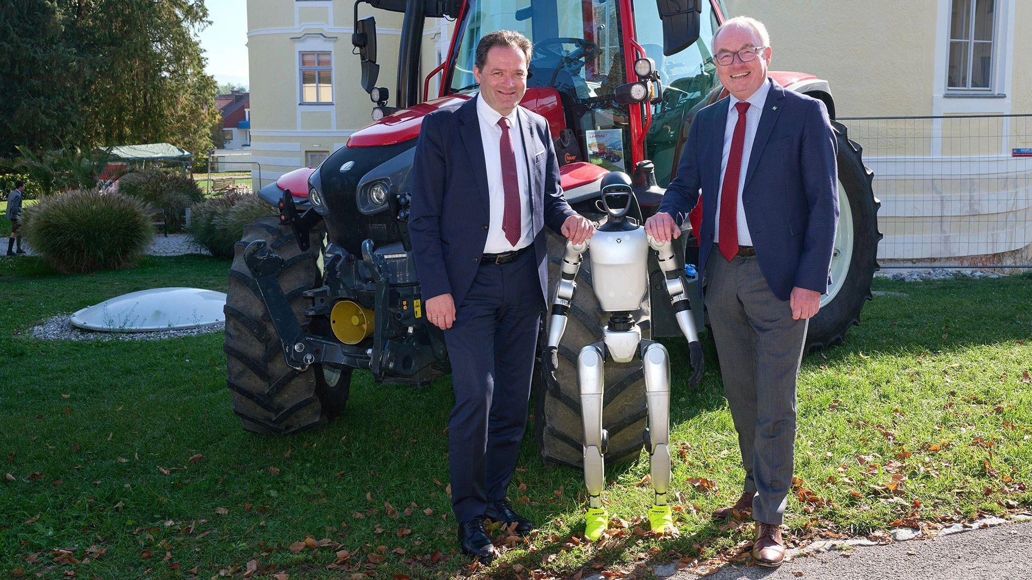 Bei der Pressekonferenz "KI in der Landwirtschaft" in Wieselburg wurde gezeigt, wie moderne Technologien die österreichische Landwirtschaft stärken.