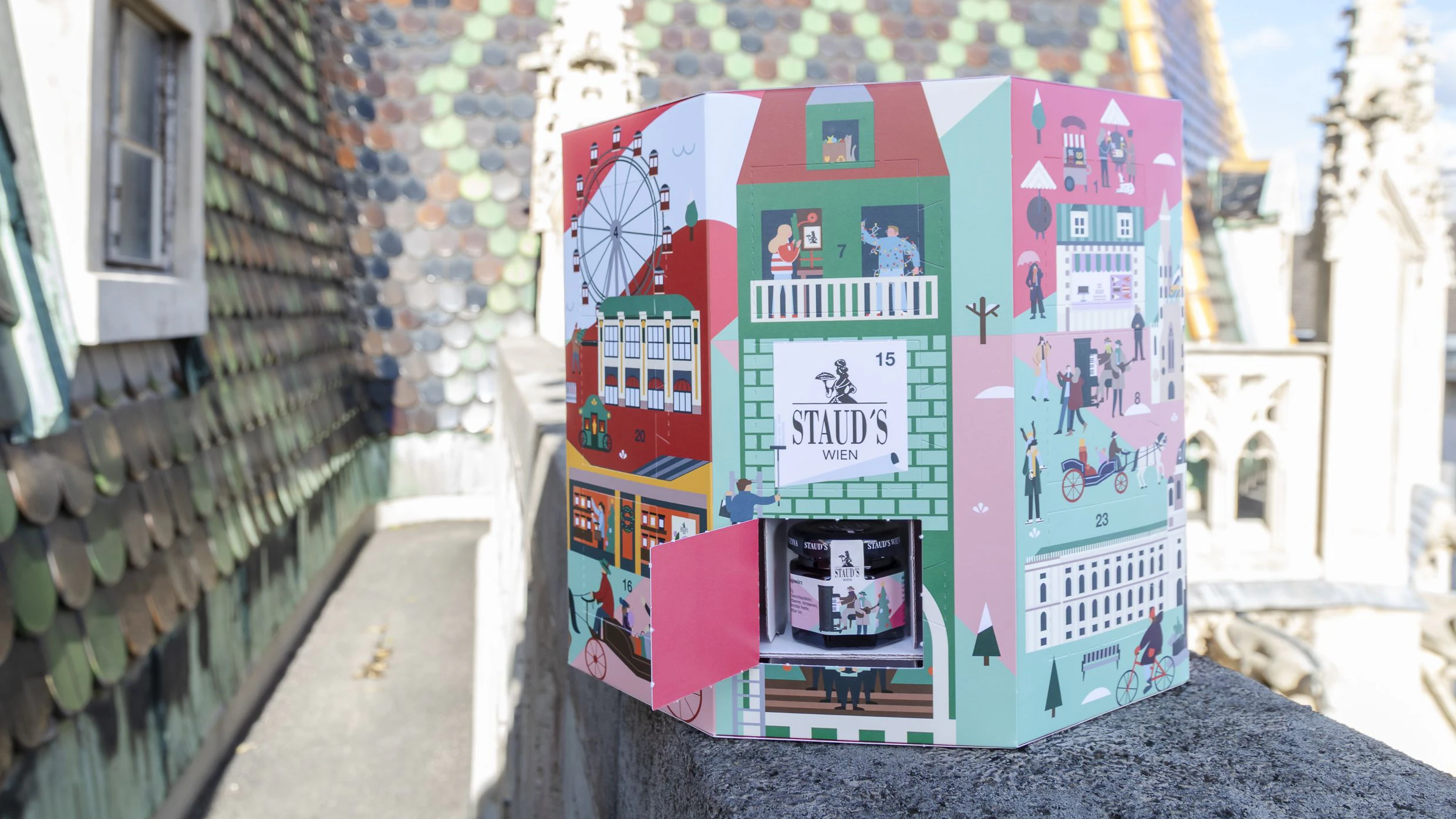 Im STAUD’S Adventkalender sind auch heuer wieder 24 kleine Gläser mit Klassikern und ausgefallenen Fruchtkreationen versteckt.