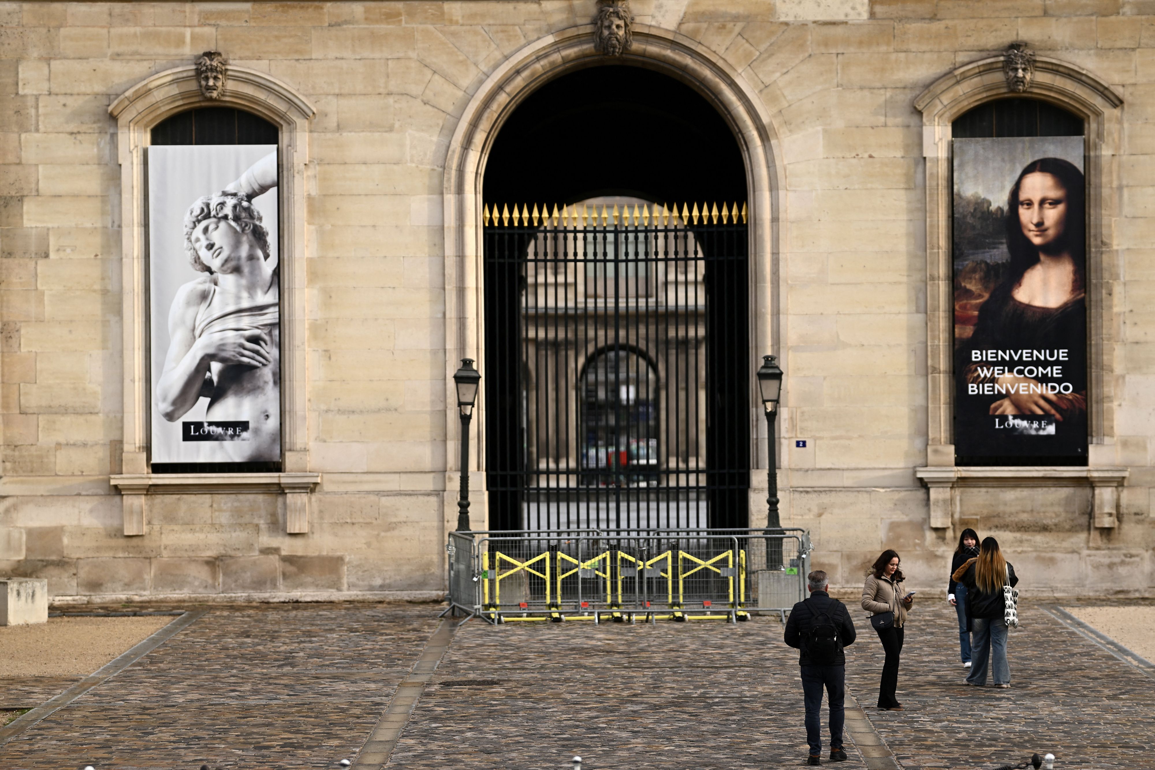 Der Louvre bleibt am Samstag geschlossen.
