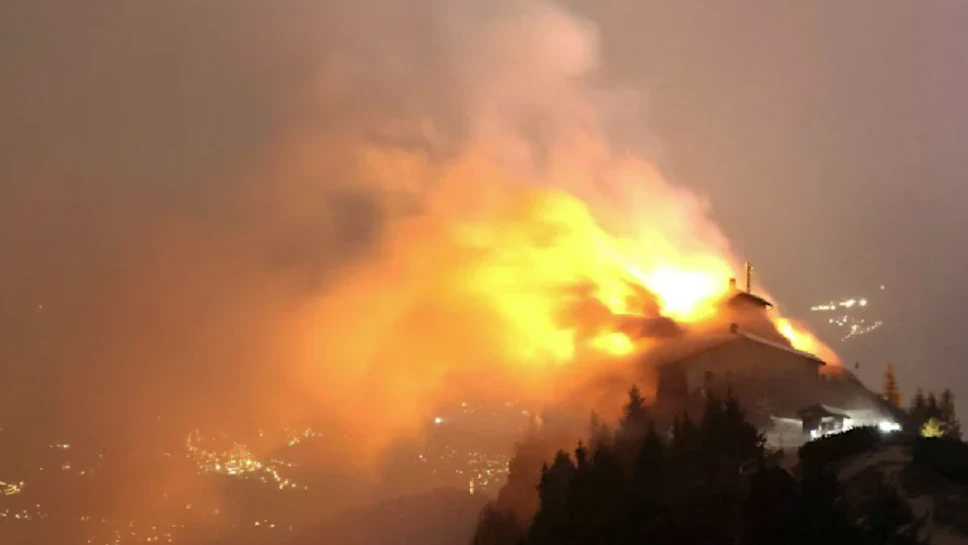 Heute.at - Teehaus von Adolf Hitler geht in Flammen auf