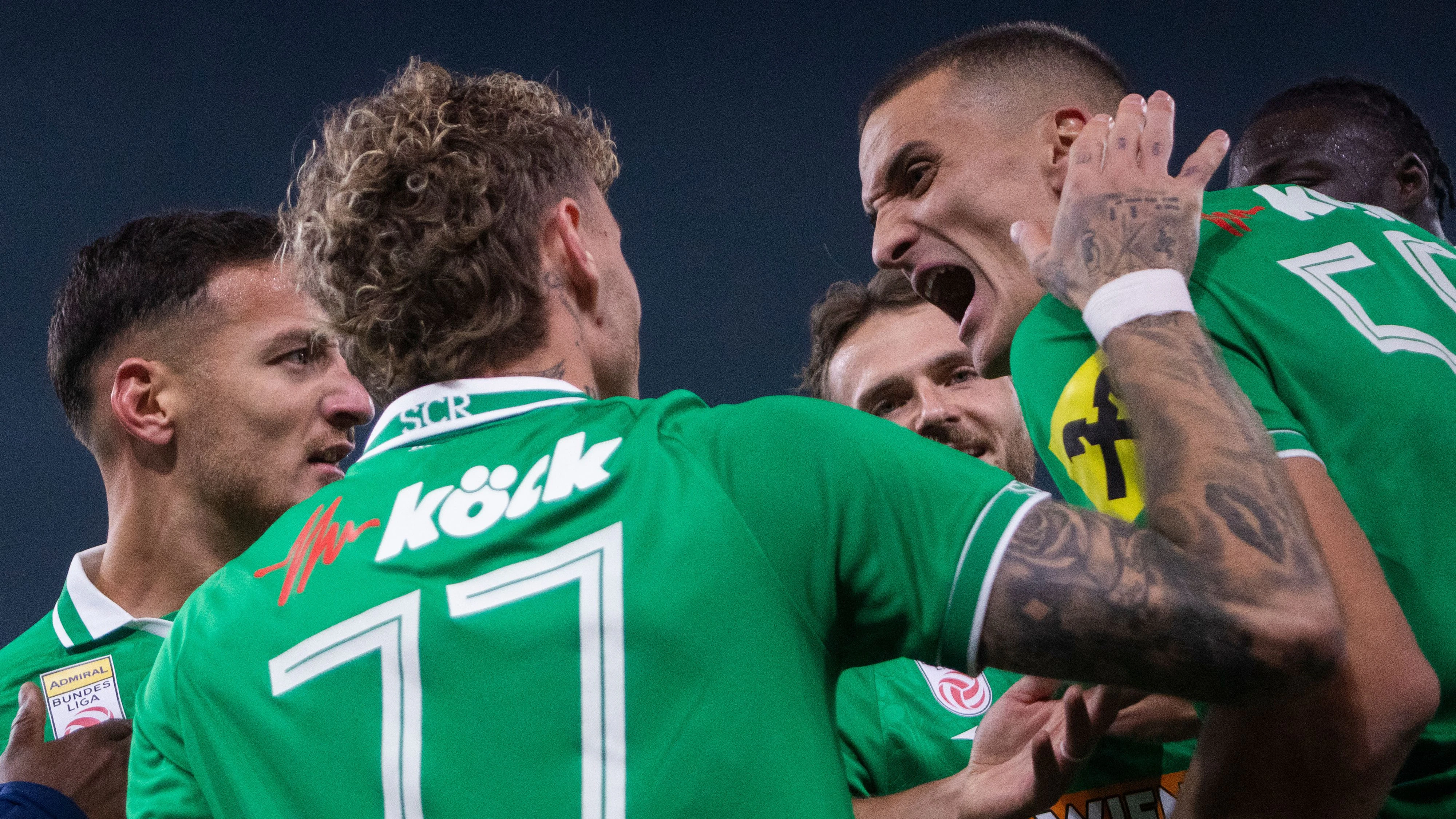 Riesiger Jubel bei Rapid nach dem klaren Erfolg gegen Lustenau. 