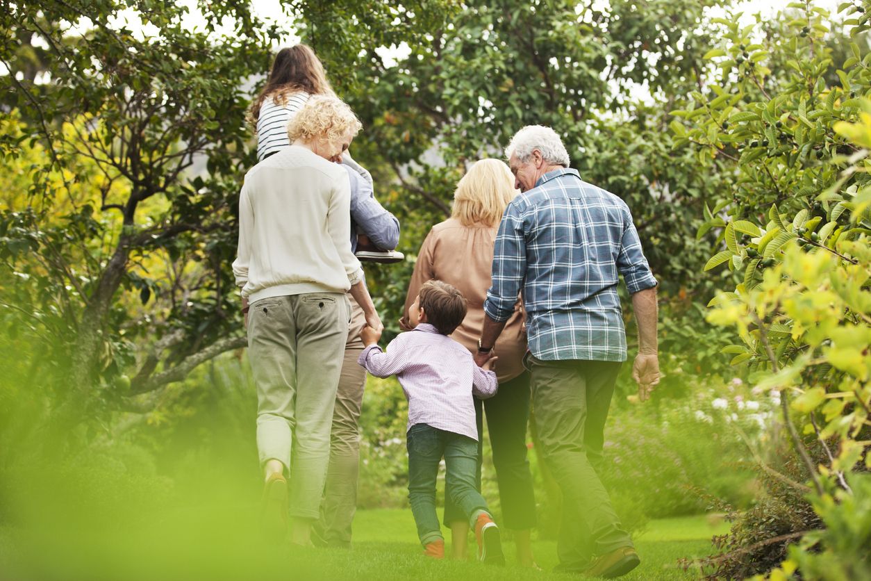 Großeltern übernehmen einen großen Teil der Kinderbetreuung.